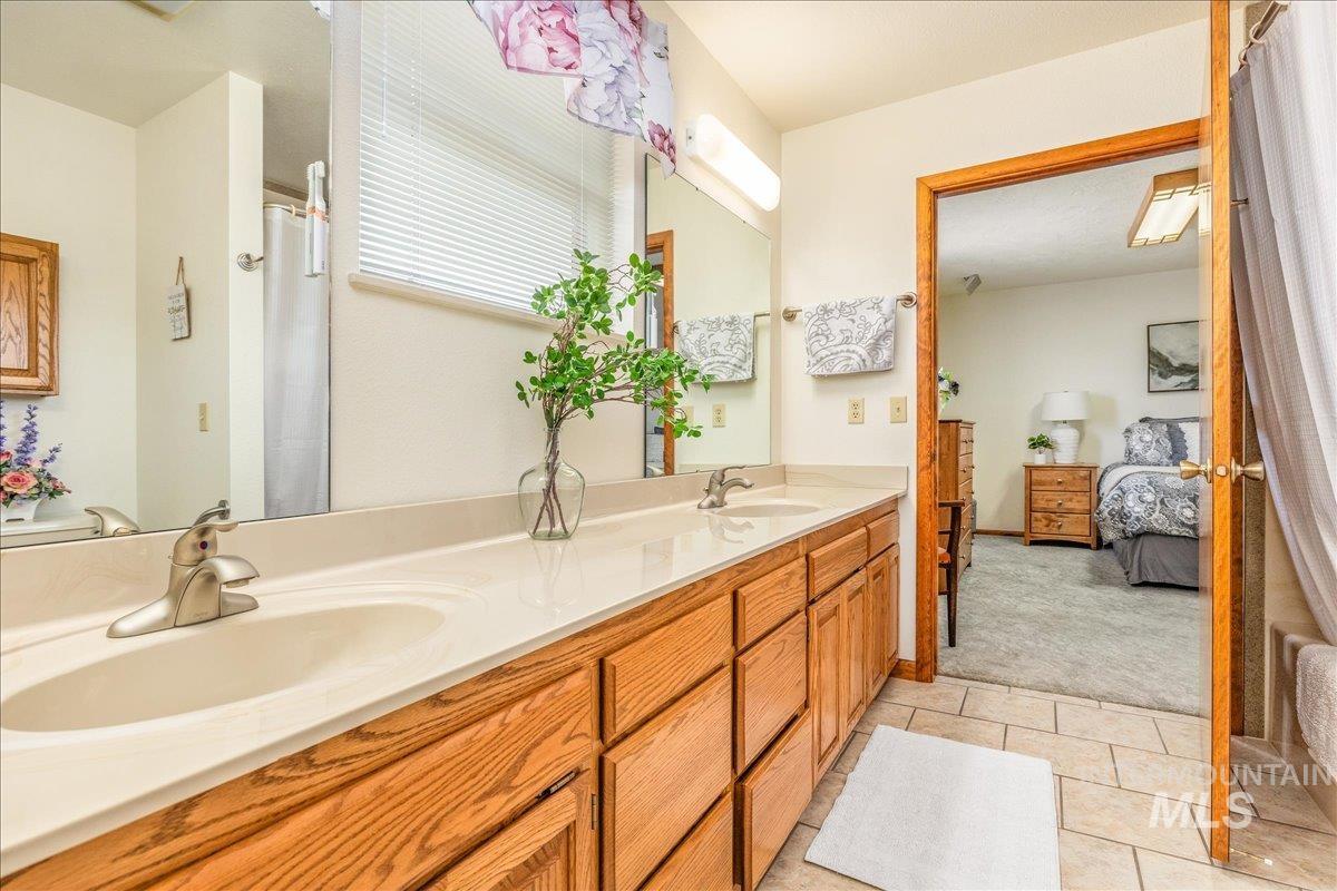 10514 Airpark Loop Property Photo 17