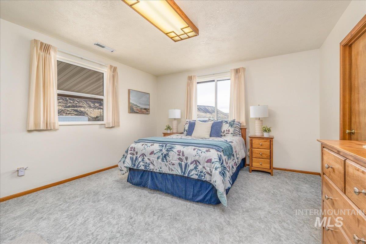 10514 Airpark Loop Property Photo 19