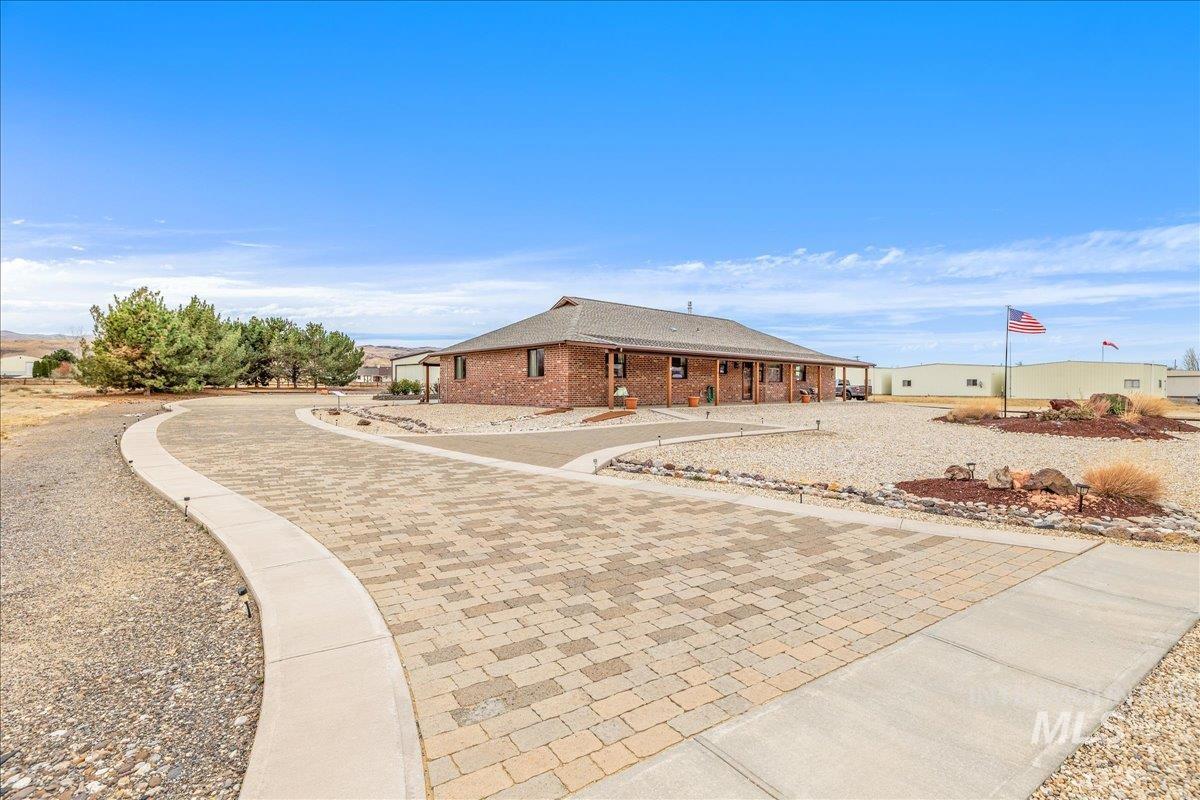 10514 Airpark Loop Property Photo 32