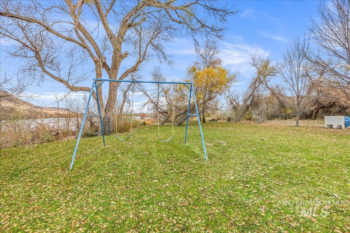 10514 Airpark Loop Property Photo 42