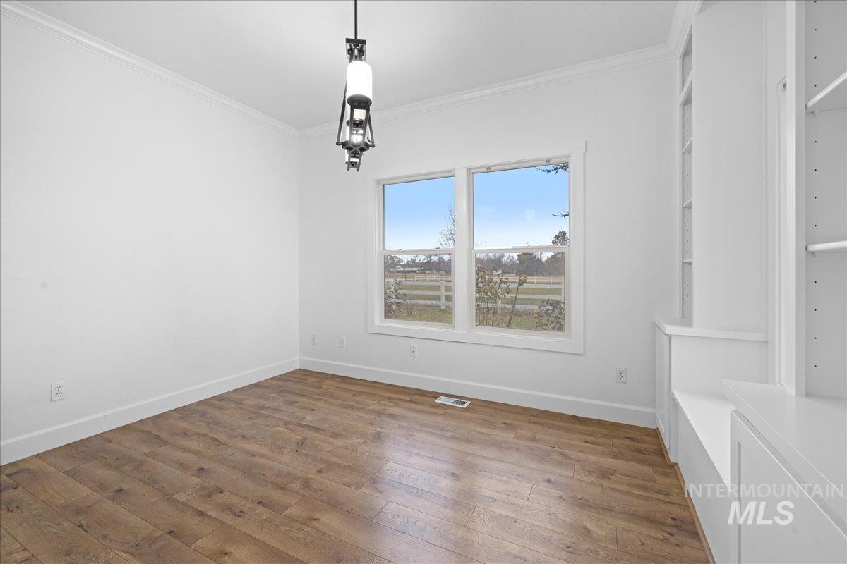 1005 W Linden Street Property Photo 7