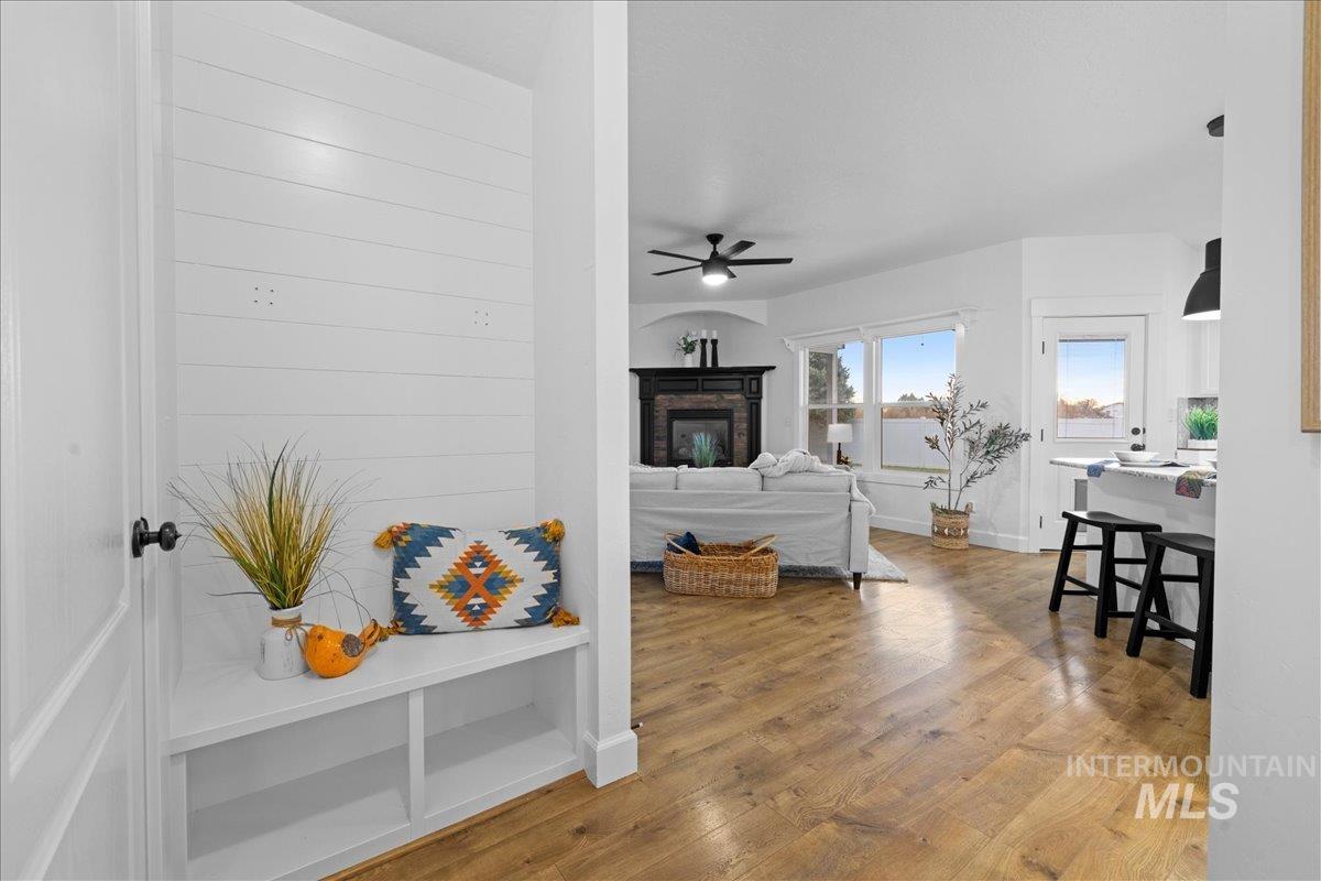 1005 W Linden Street Property Photo 10