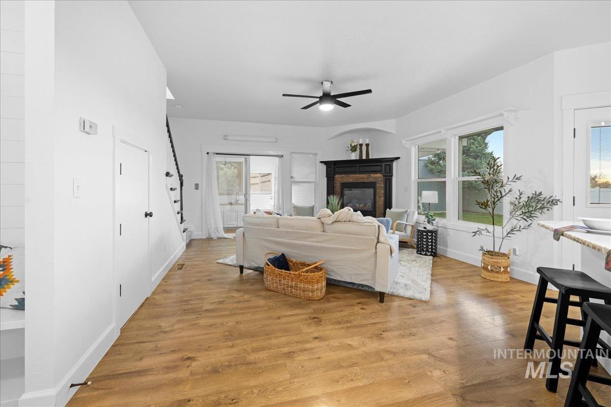 1005 W Linden Street Property Photo 11