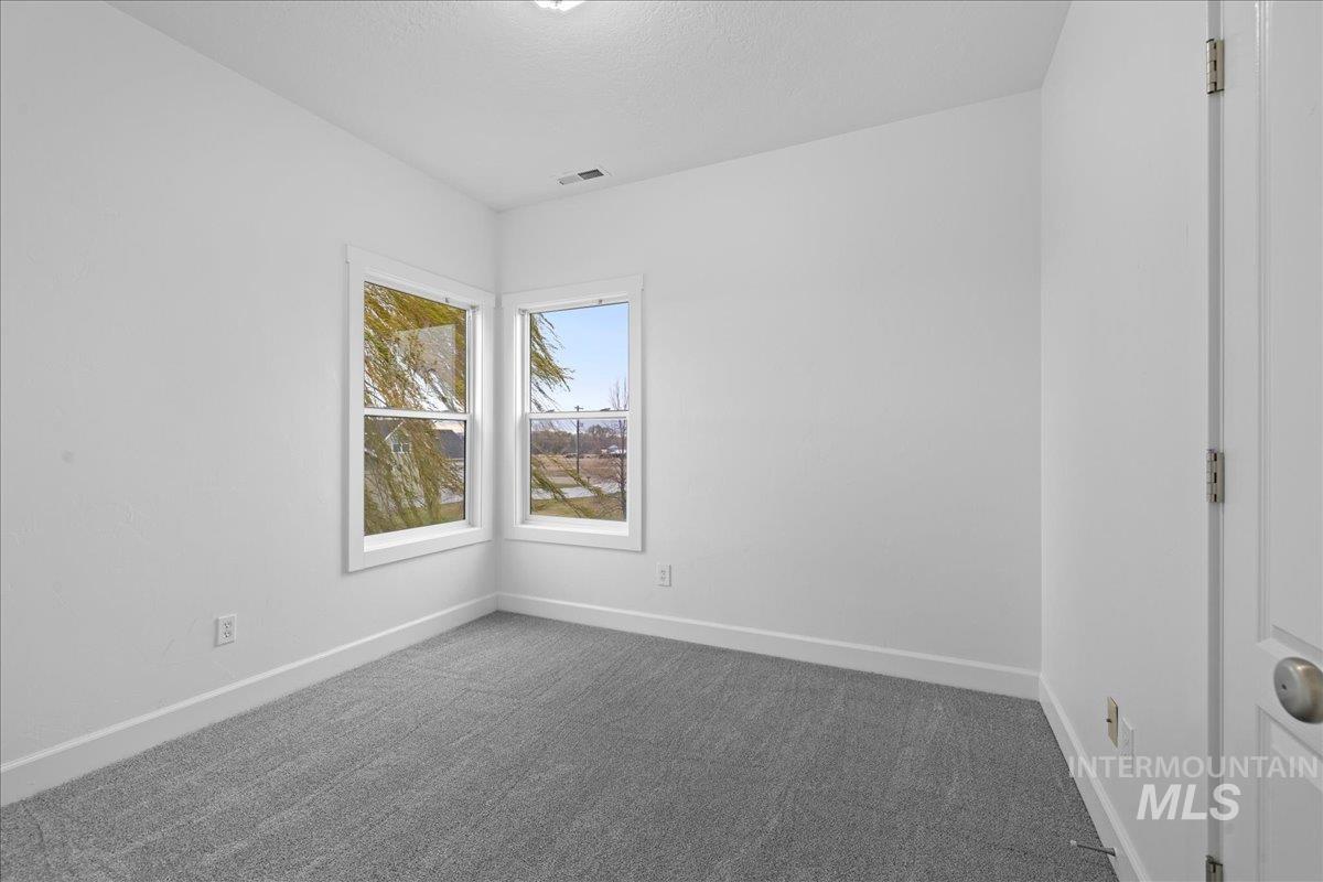 1005 W Linden Street Property Photo 35