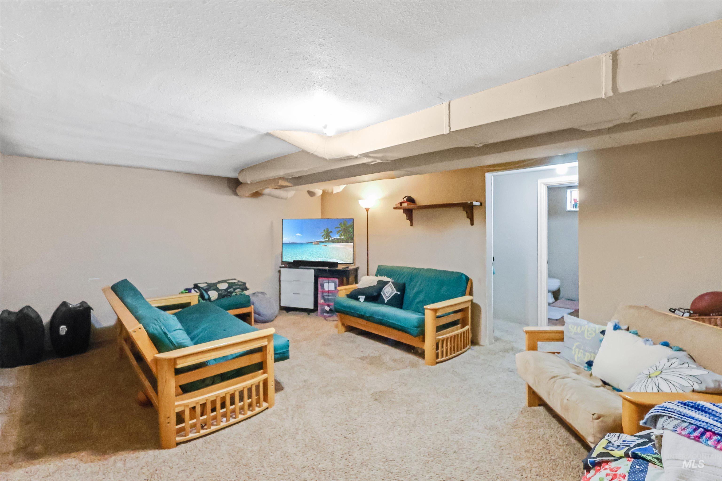 136 S 100 W Property Photo 20