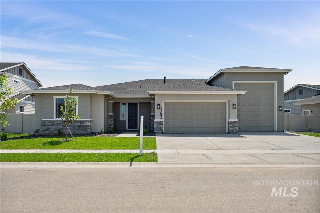 17644 N Elk Falls Way Property Photo 1
