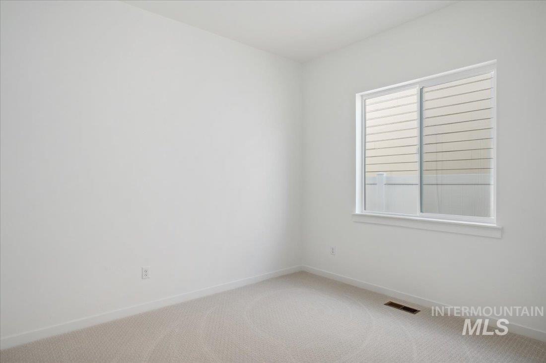 8828 S Waterclover Way Property Photo 27