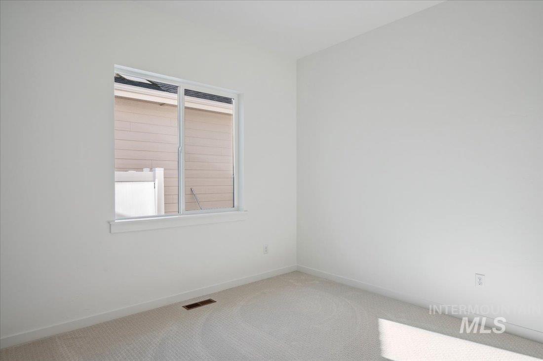 8828 S Waterclover Way Property Photo 28