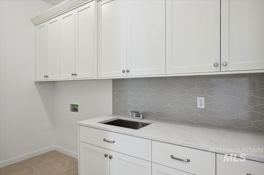 8828 S Waterclover Way Property Photo 34