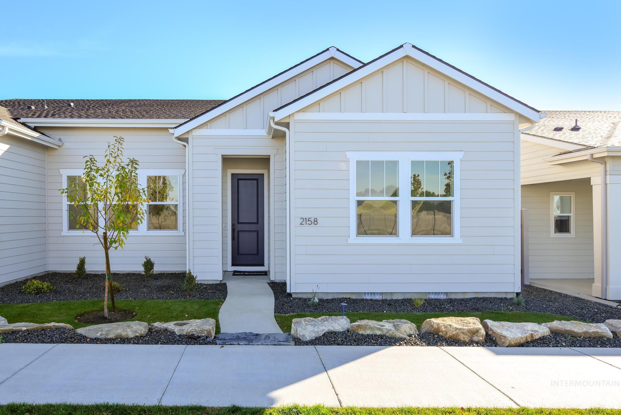 2158 N Milestone Way Property Photo 1