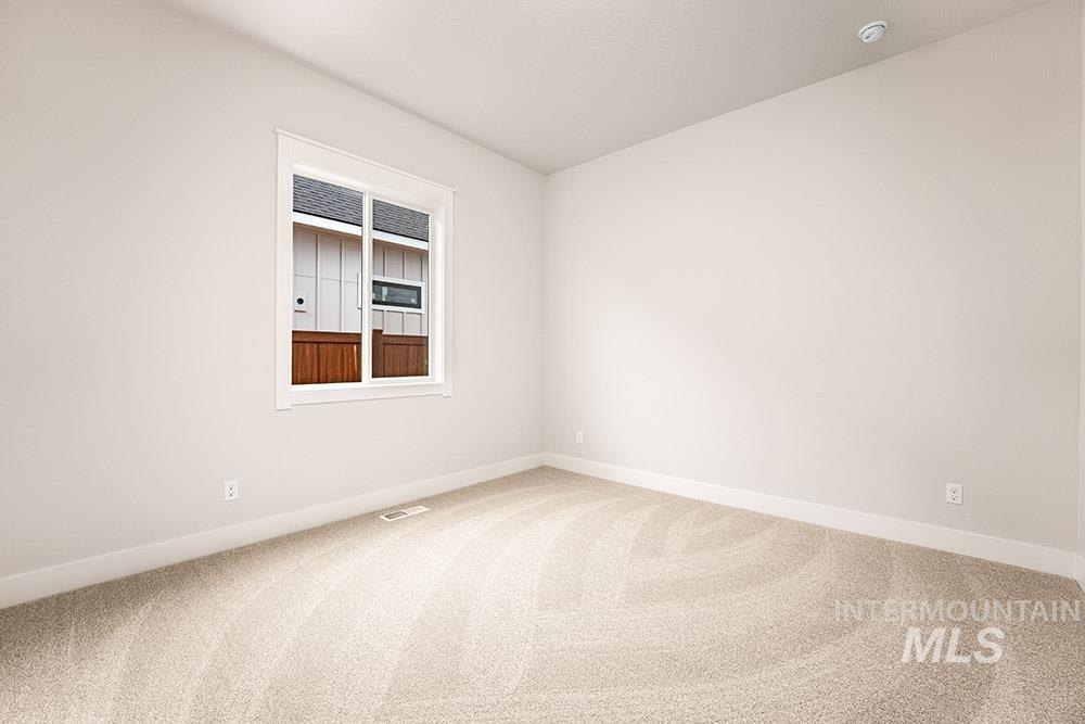 3484 W Retreat St Property Photo 18
