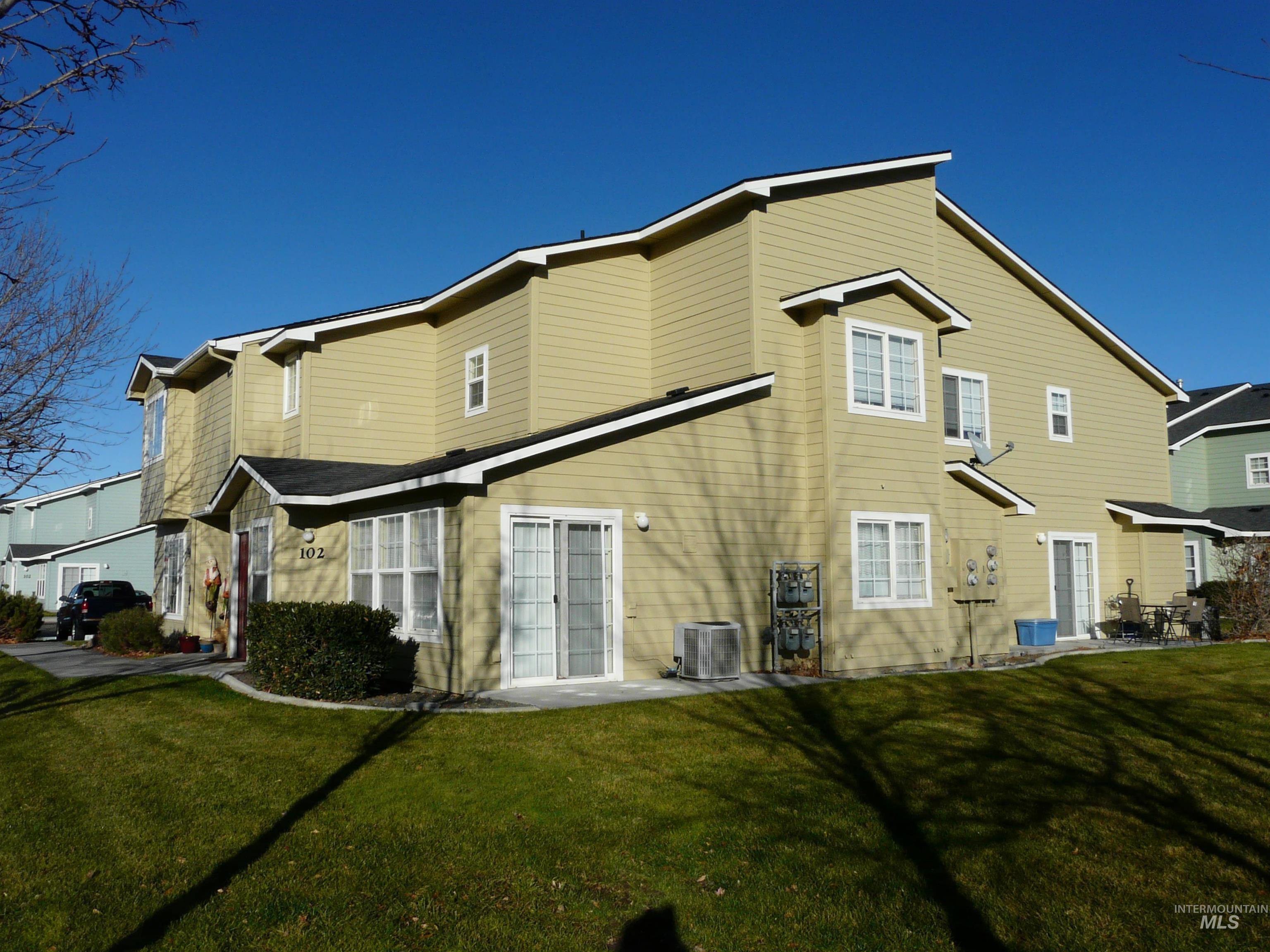 Keeneland Park Real Estate Listings Main Image