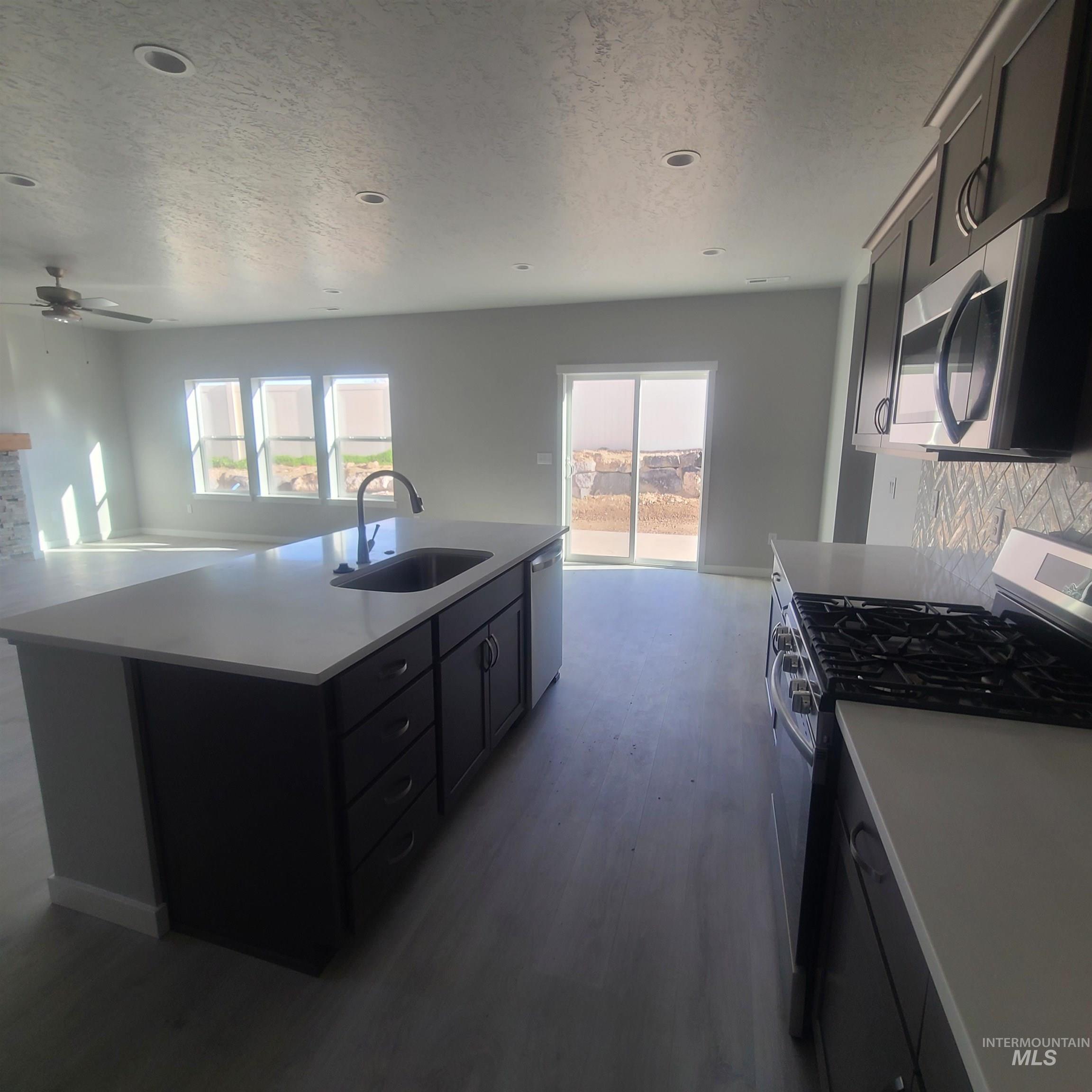 124 W Sera Sole Ct Property Photo 3