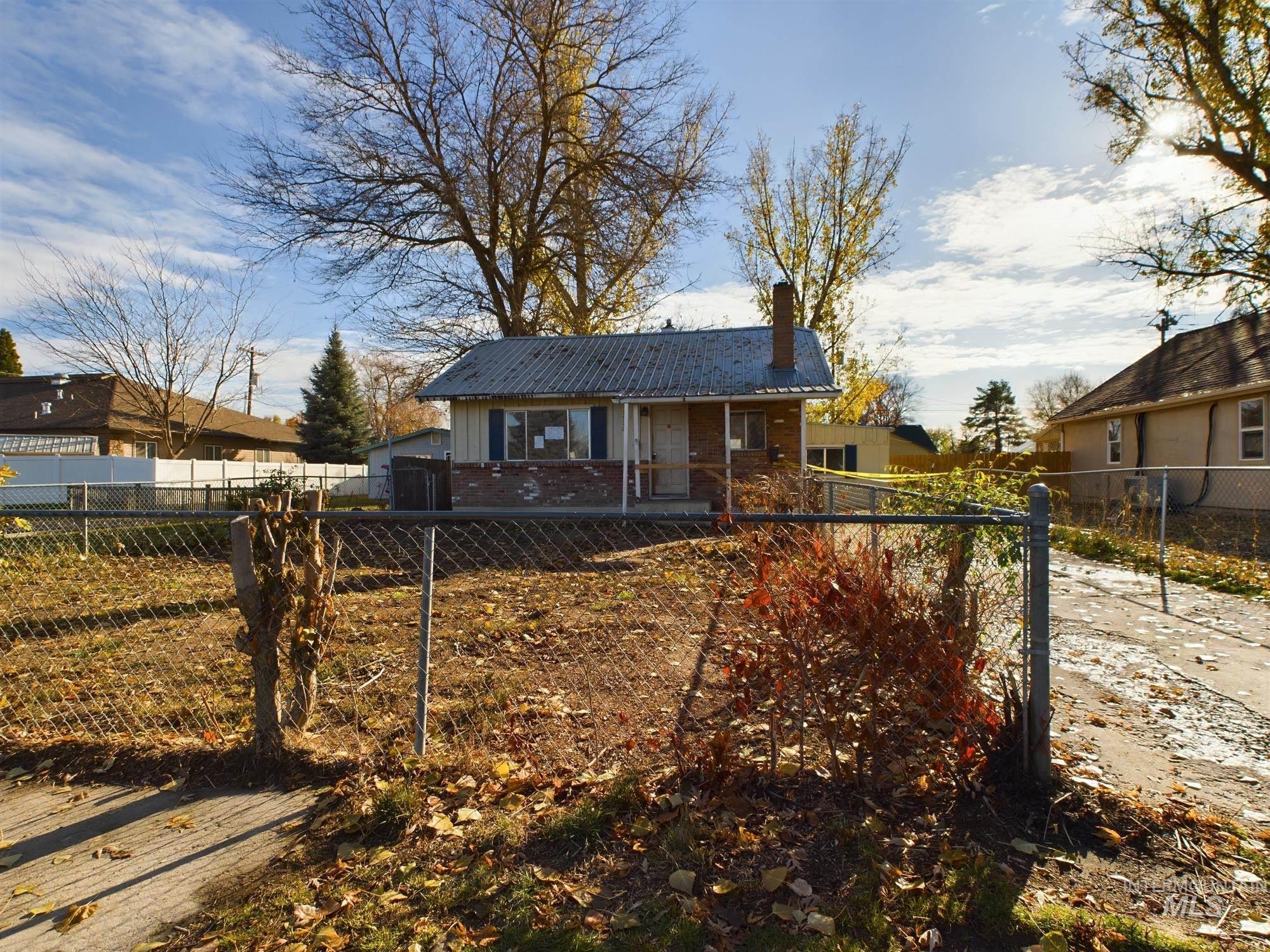 1510 1st Ave S Property Photo 1