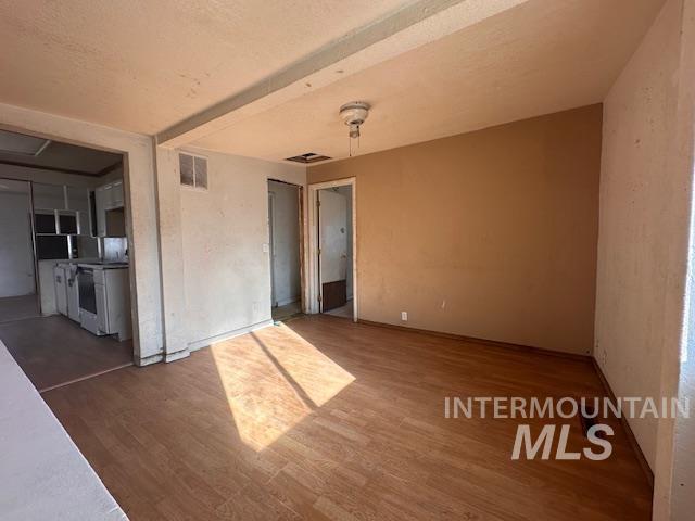 1510 1st Ave S Property Photo 5