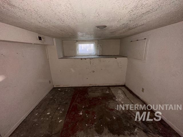 1510 1st Ave S Property Photo 24