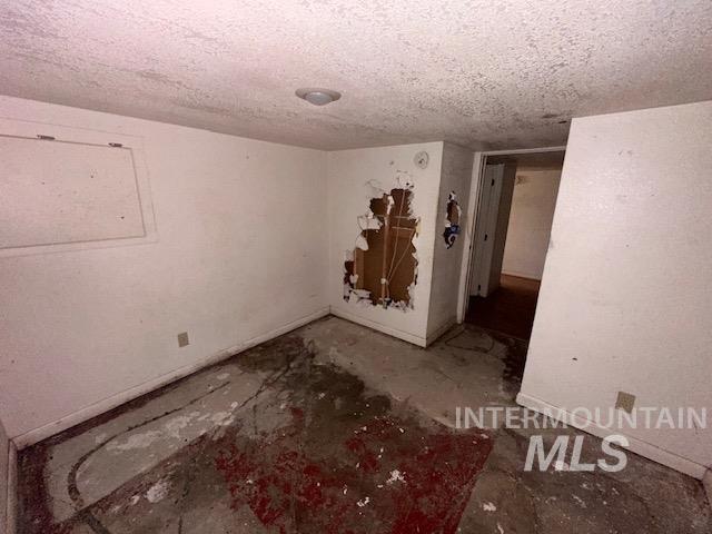 1510 1st Ave S Property Photo 28