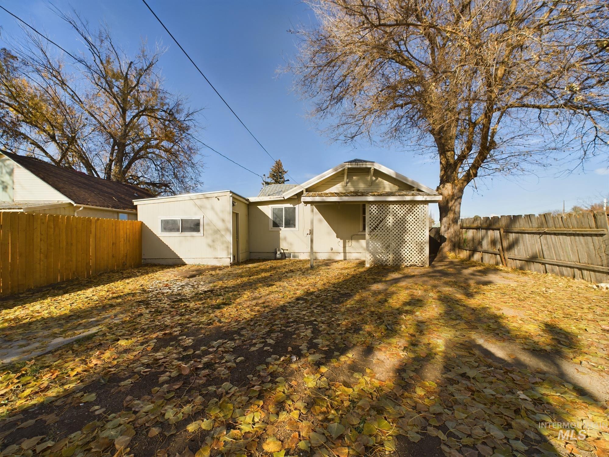 1510 1st Ave S Property Photo 31
