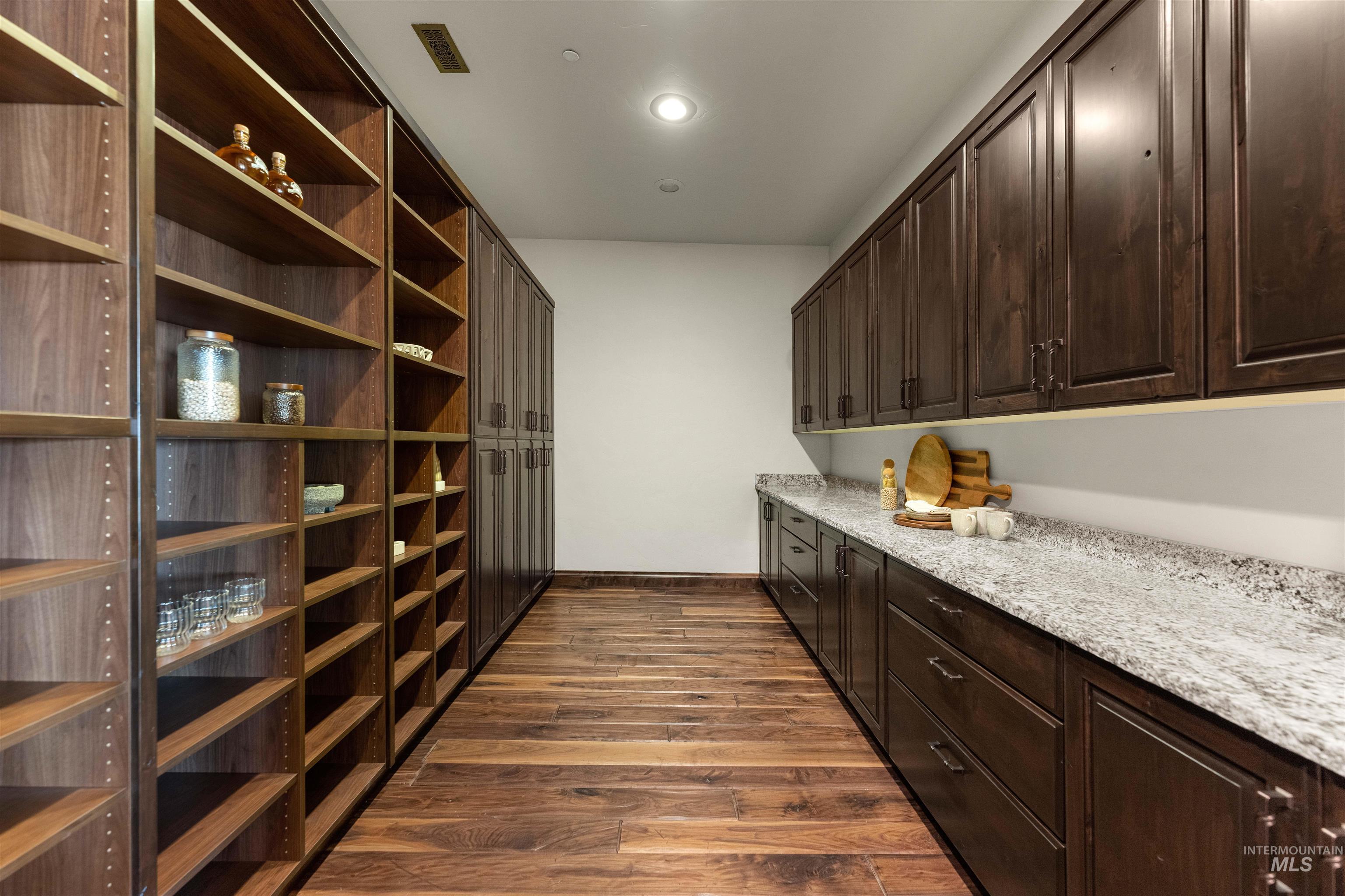 4162 W Quail Hill Court Property Photo 12