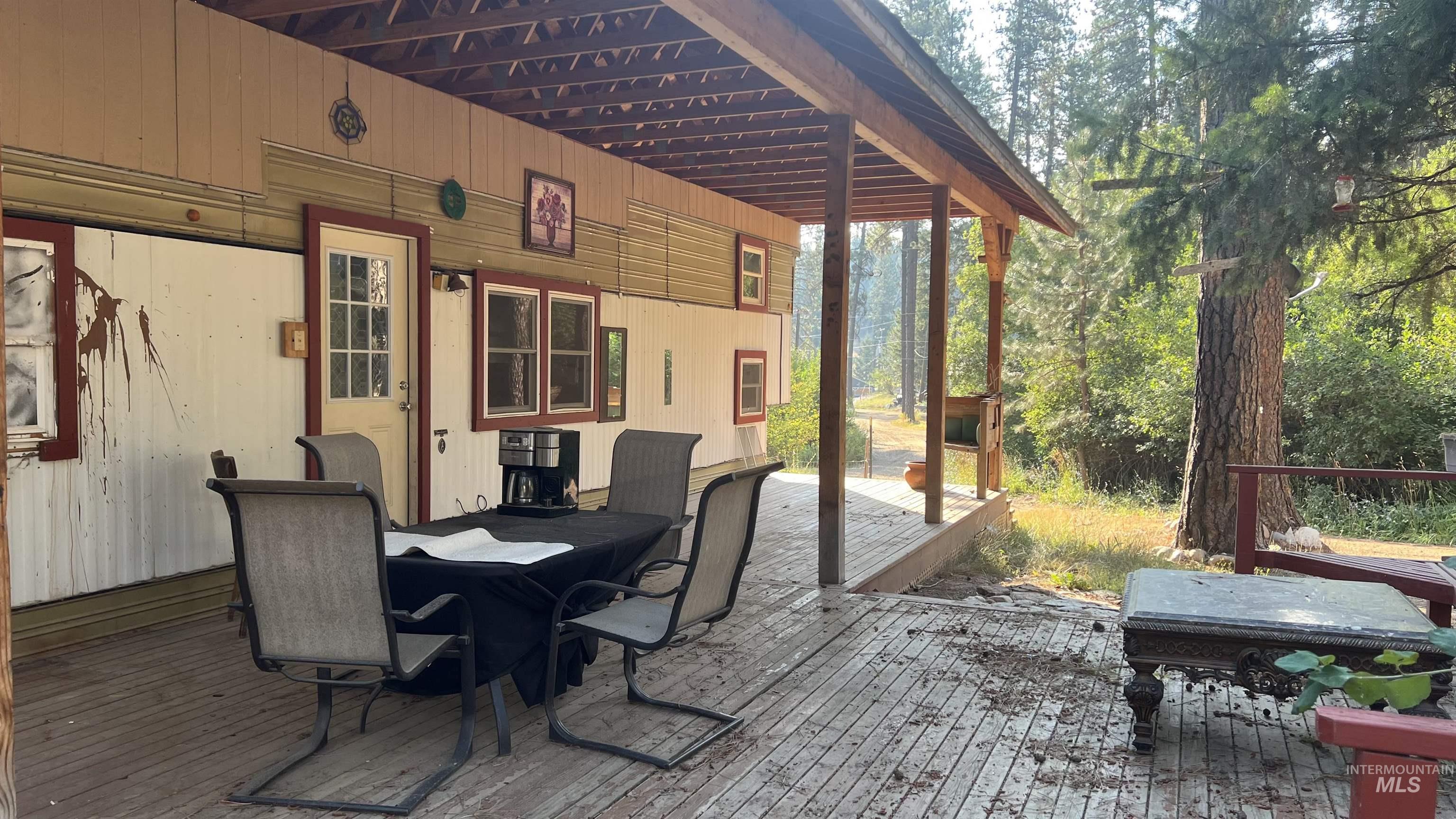11 Lucky Circle Property Photo 1