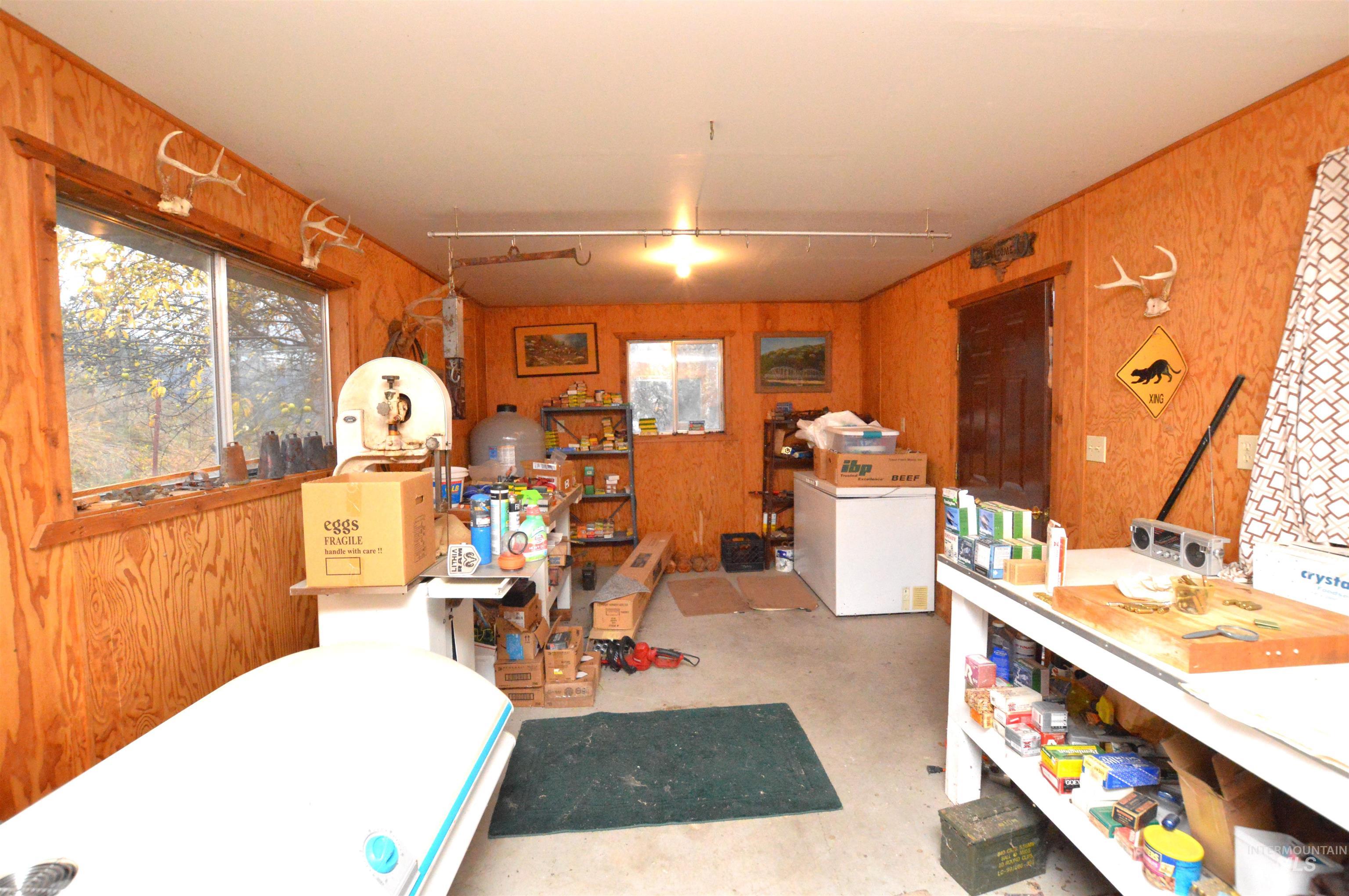 148 Linder Ln Property Photo 28
