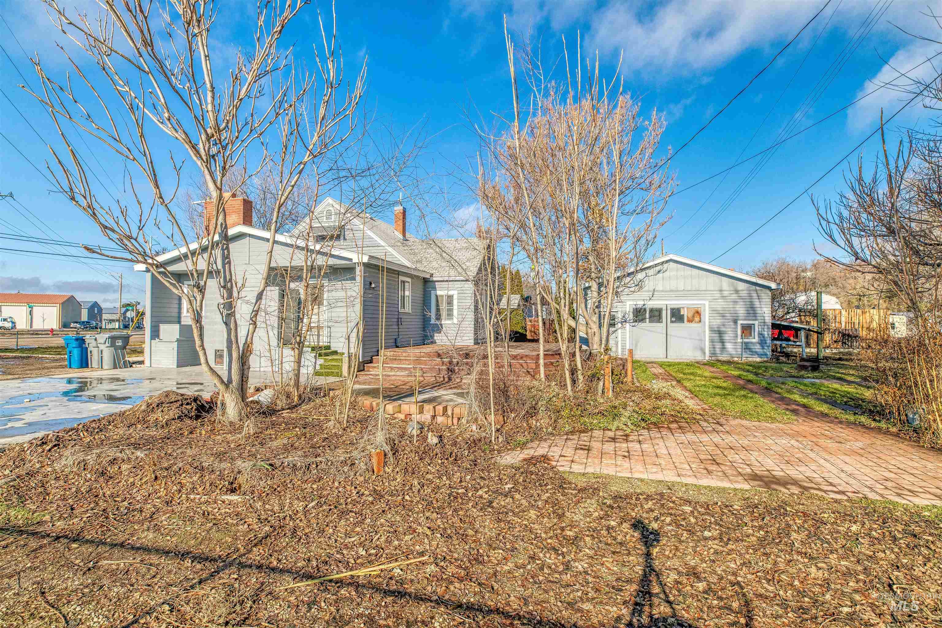 904 N Illinois Property Photo 6