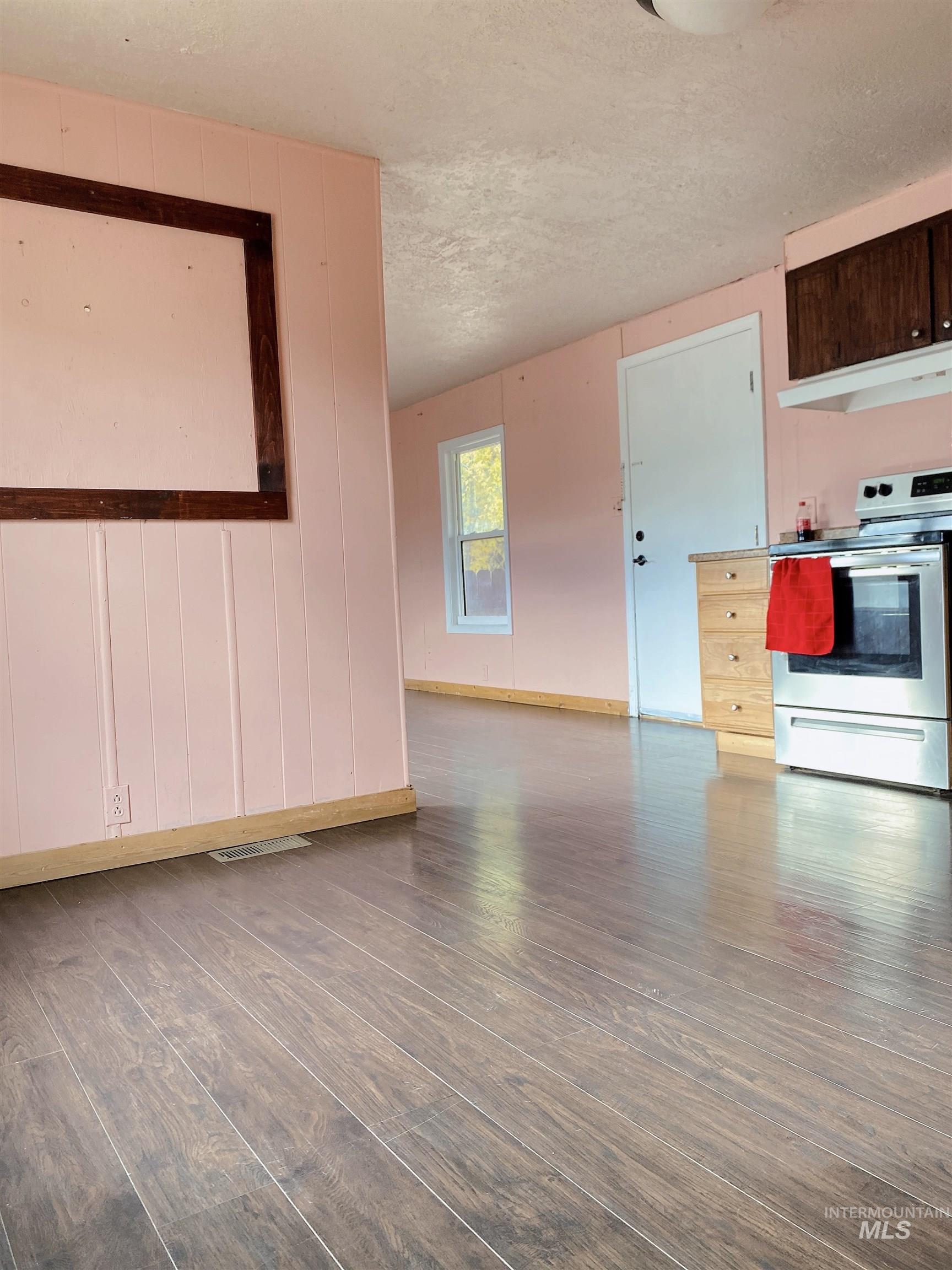 1108 3rd Ave N , Tlr #2 Property Photo 12