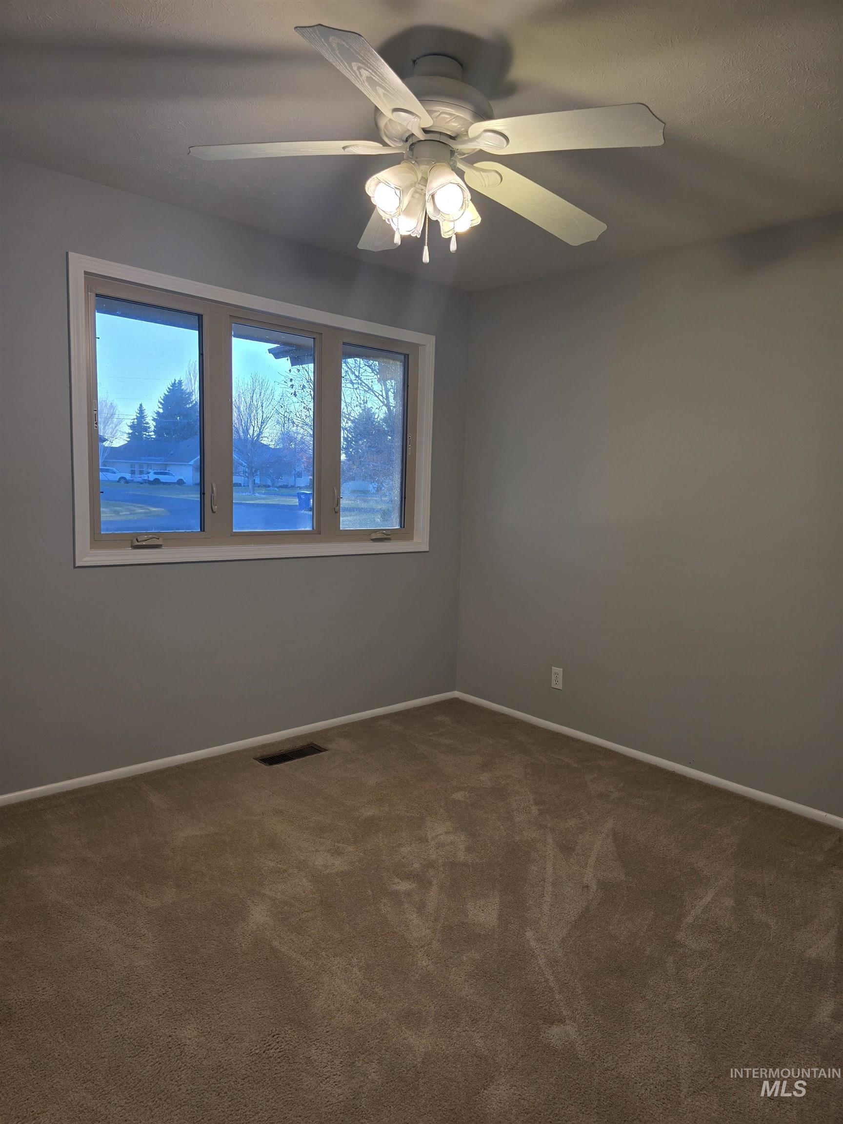 524 N Val Verde Property Photo 13