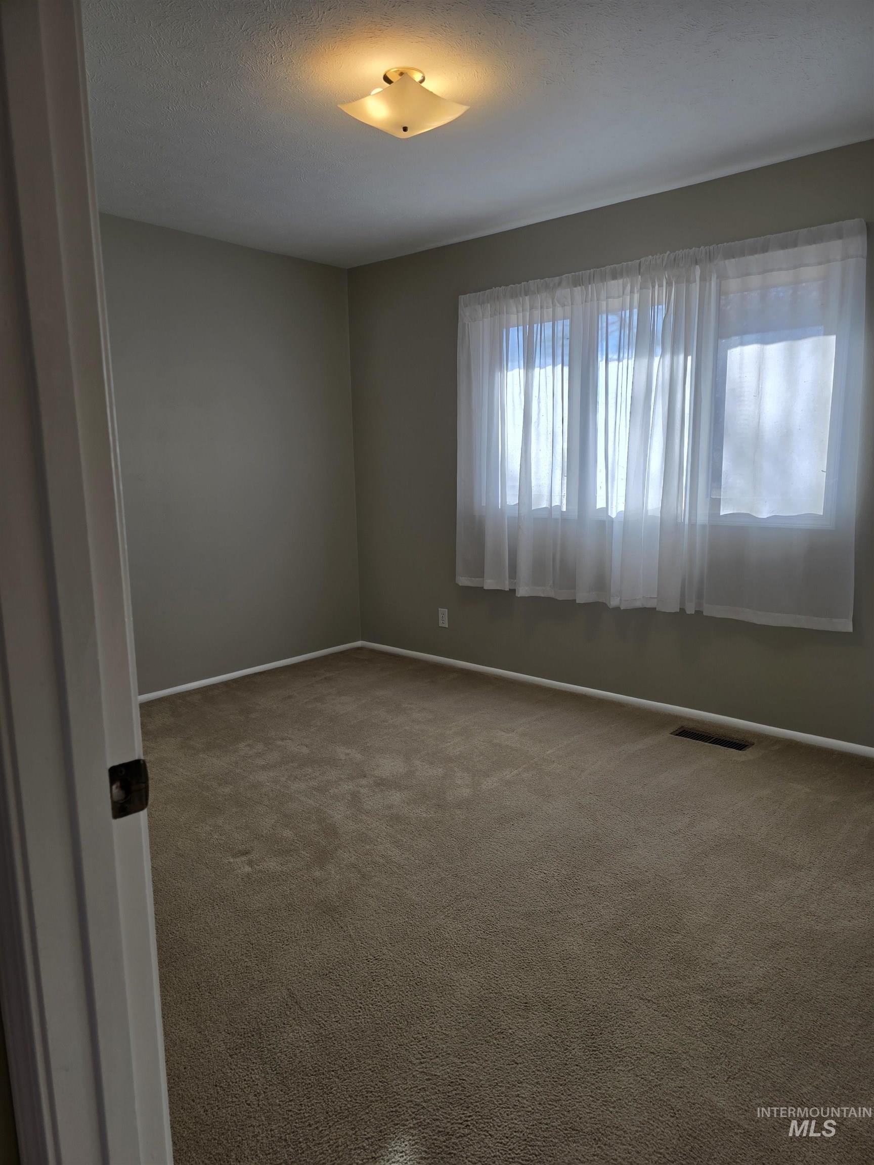524 N Val Verde Property Photo 14