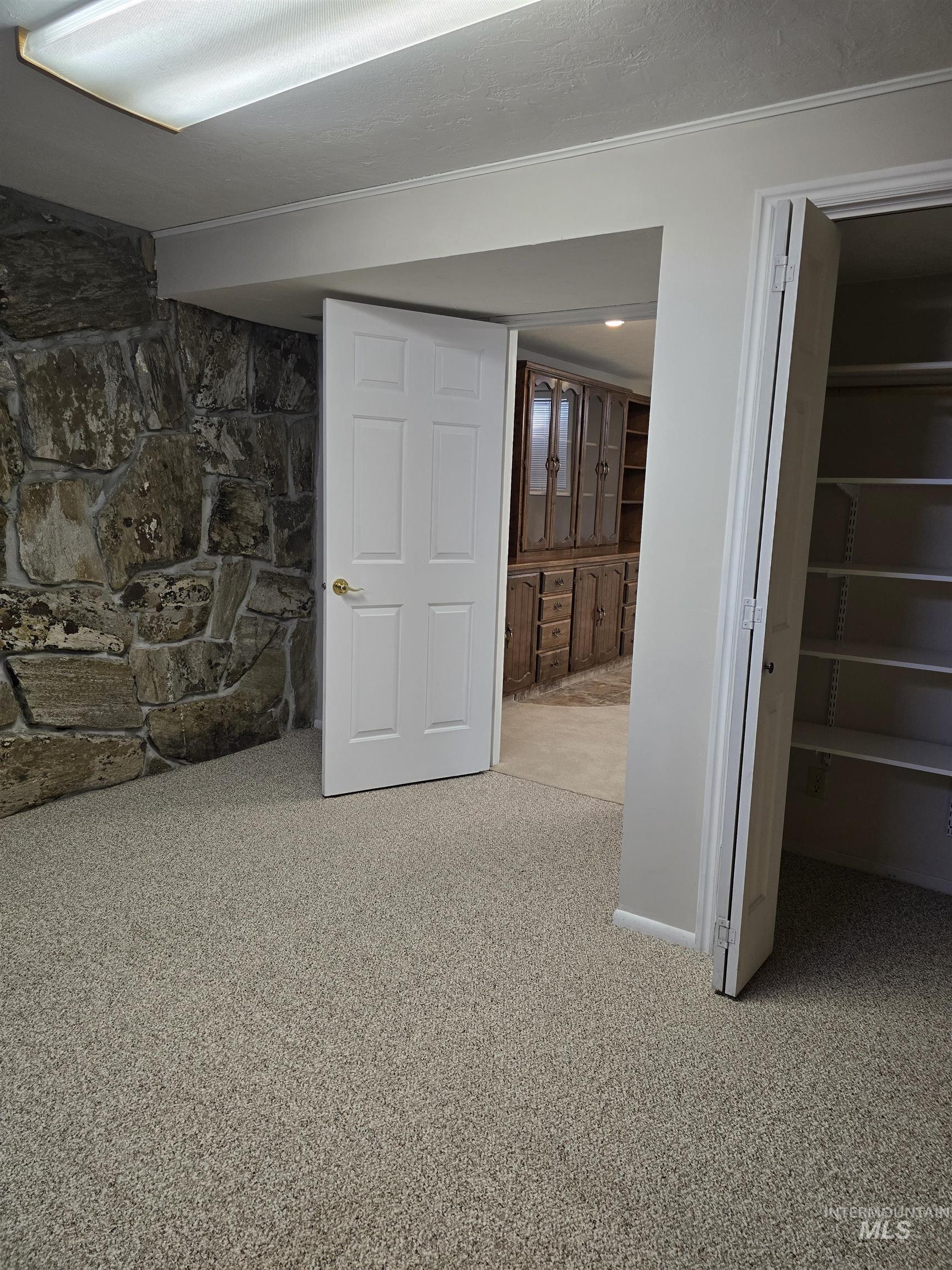 524 N Val Verde Property Photo 35