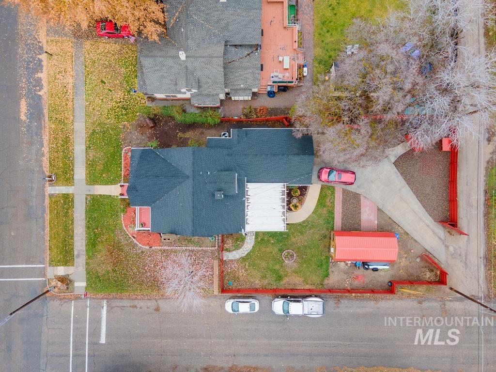 1302 1st Avenue South Property Photo 28