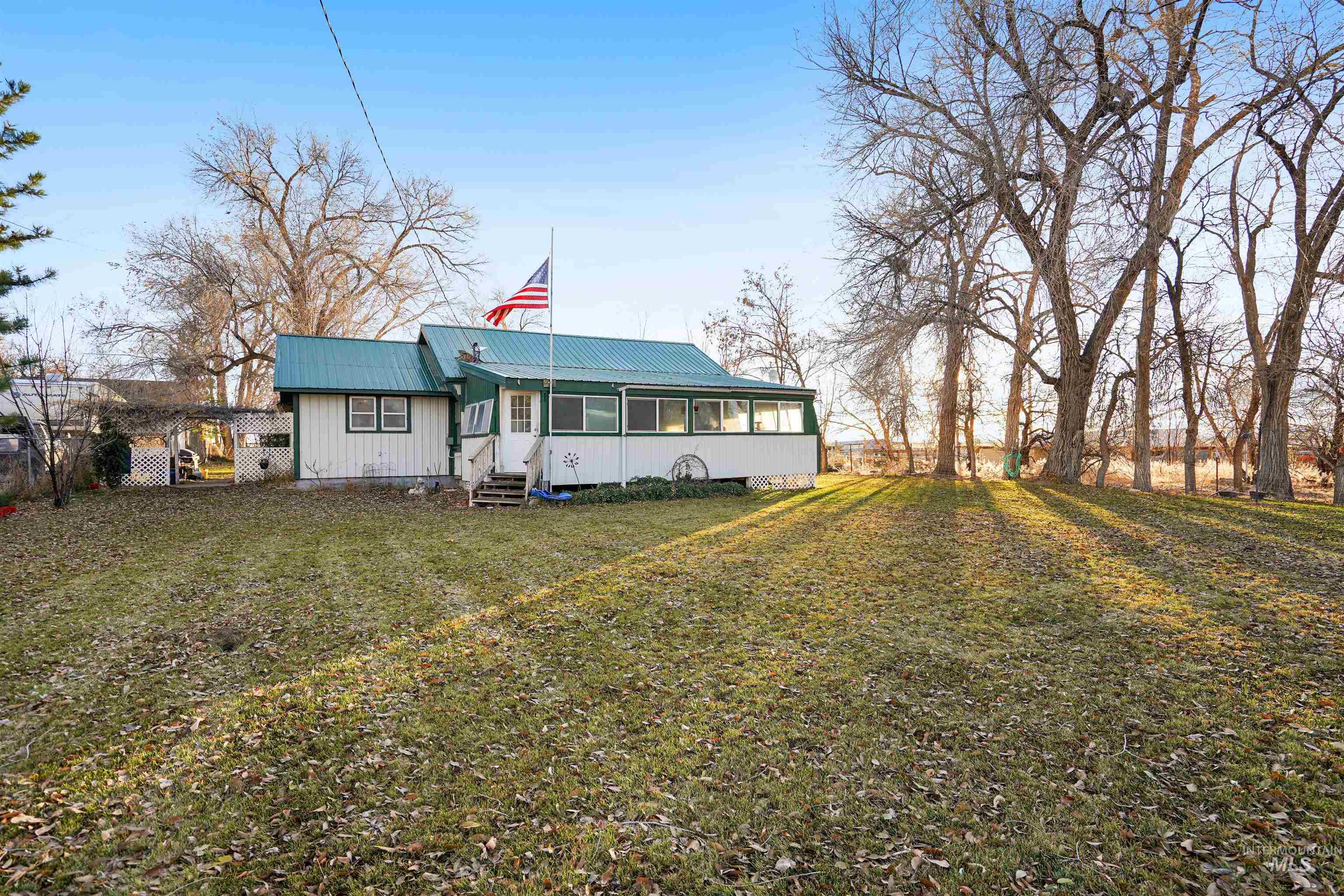 2727 E 3300 N Property Photo 1