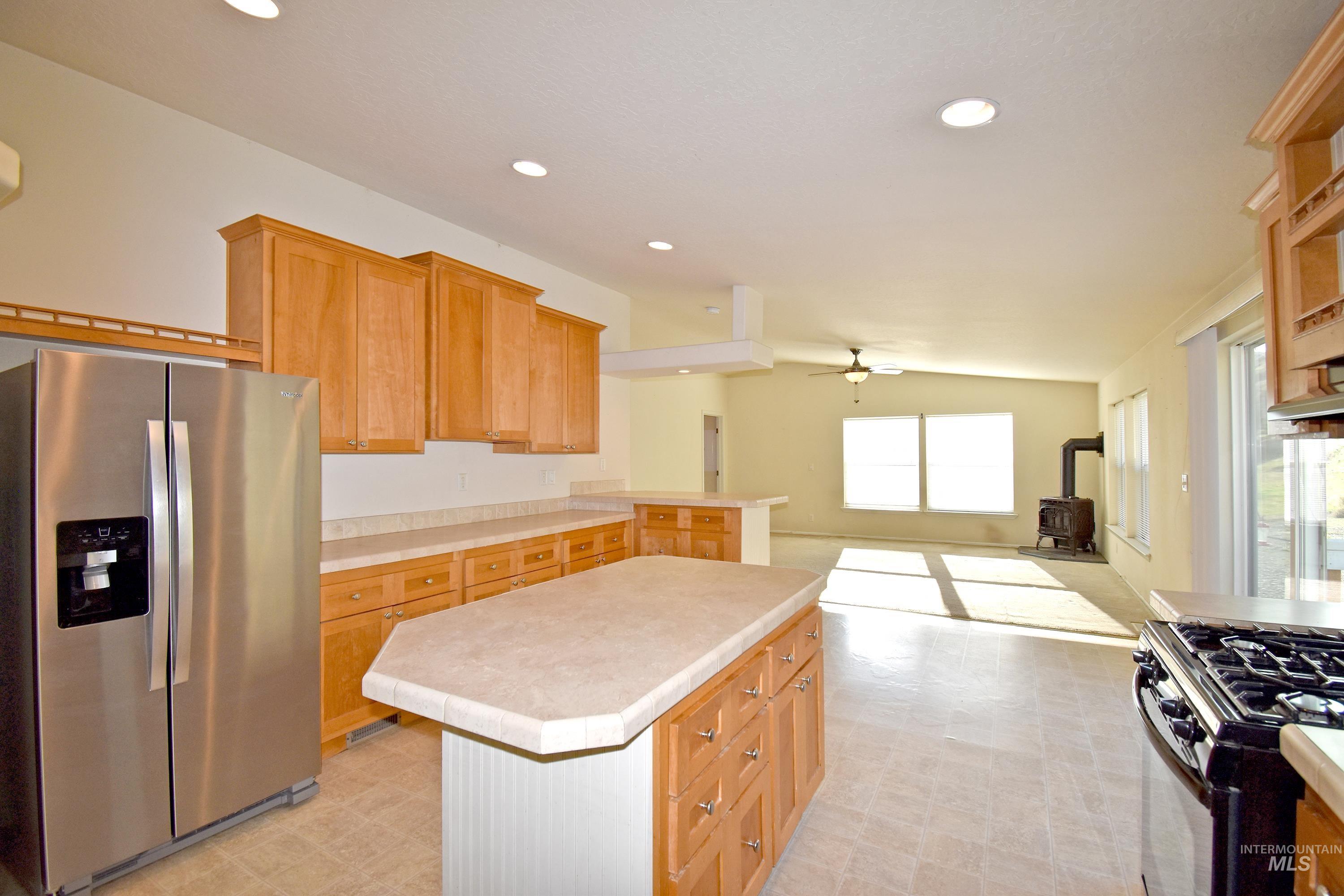 16186 Snake River Road Property Photo 8