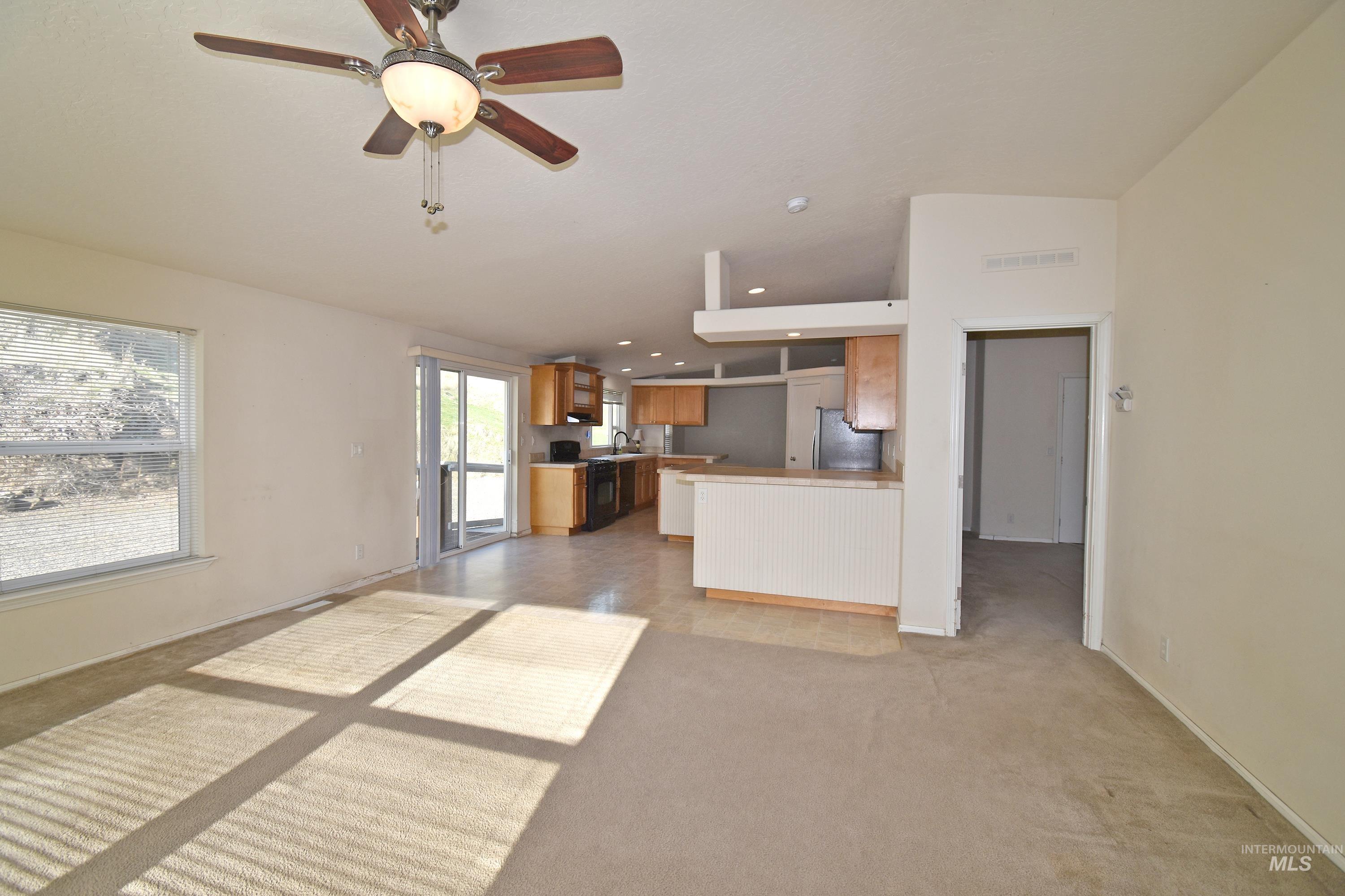 16186 Snake River Road Property Photo 12
