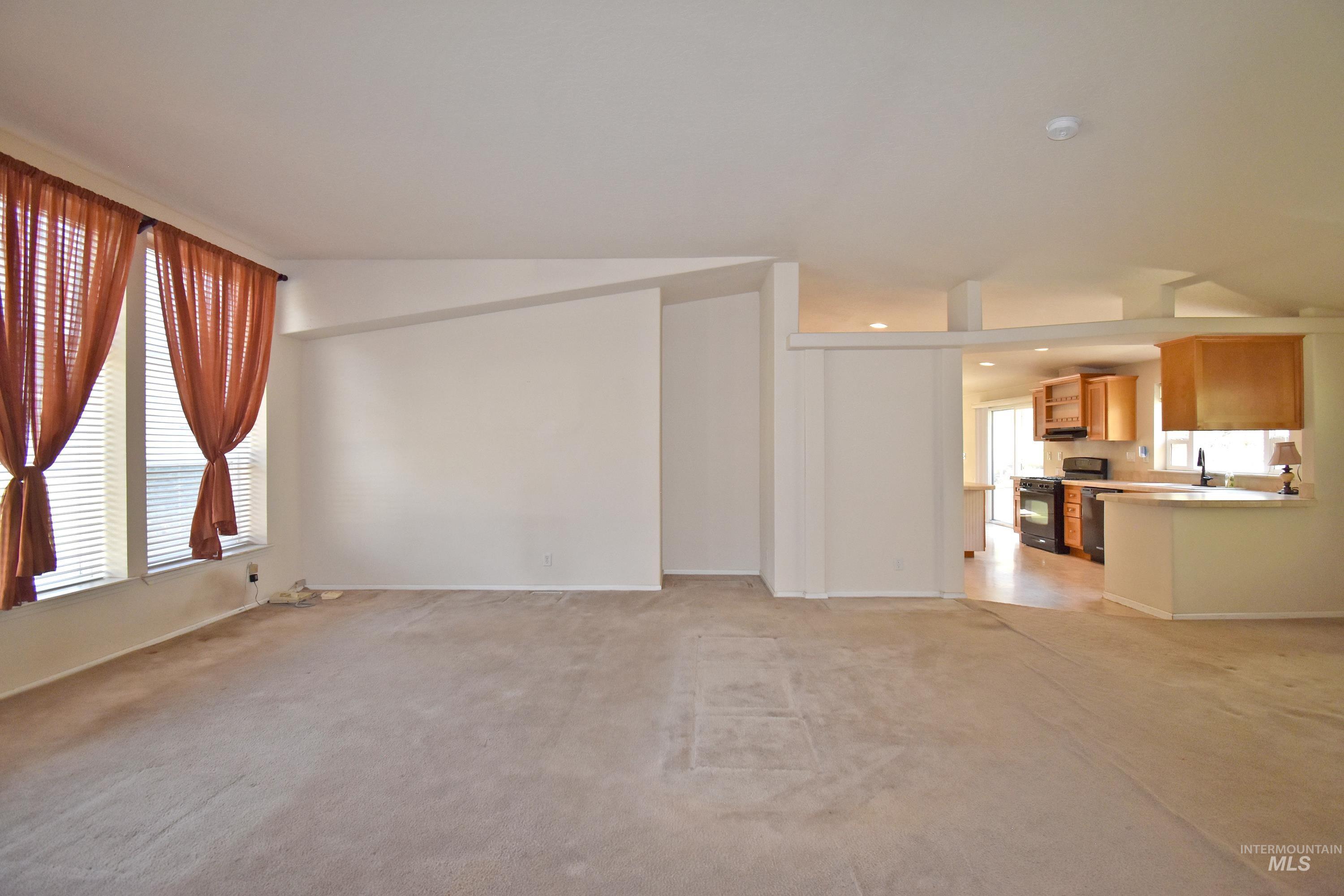 16186 Snake River Road Property Photo 25