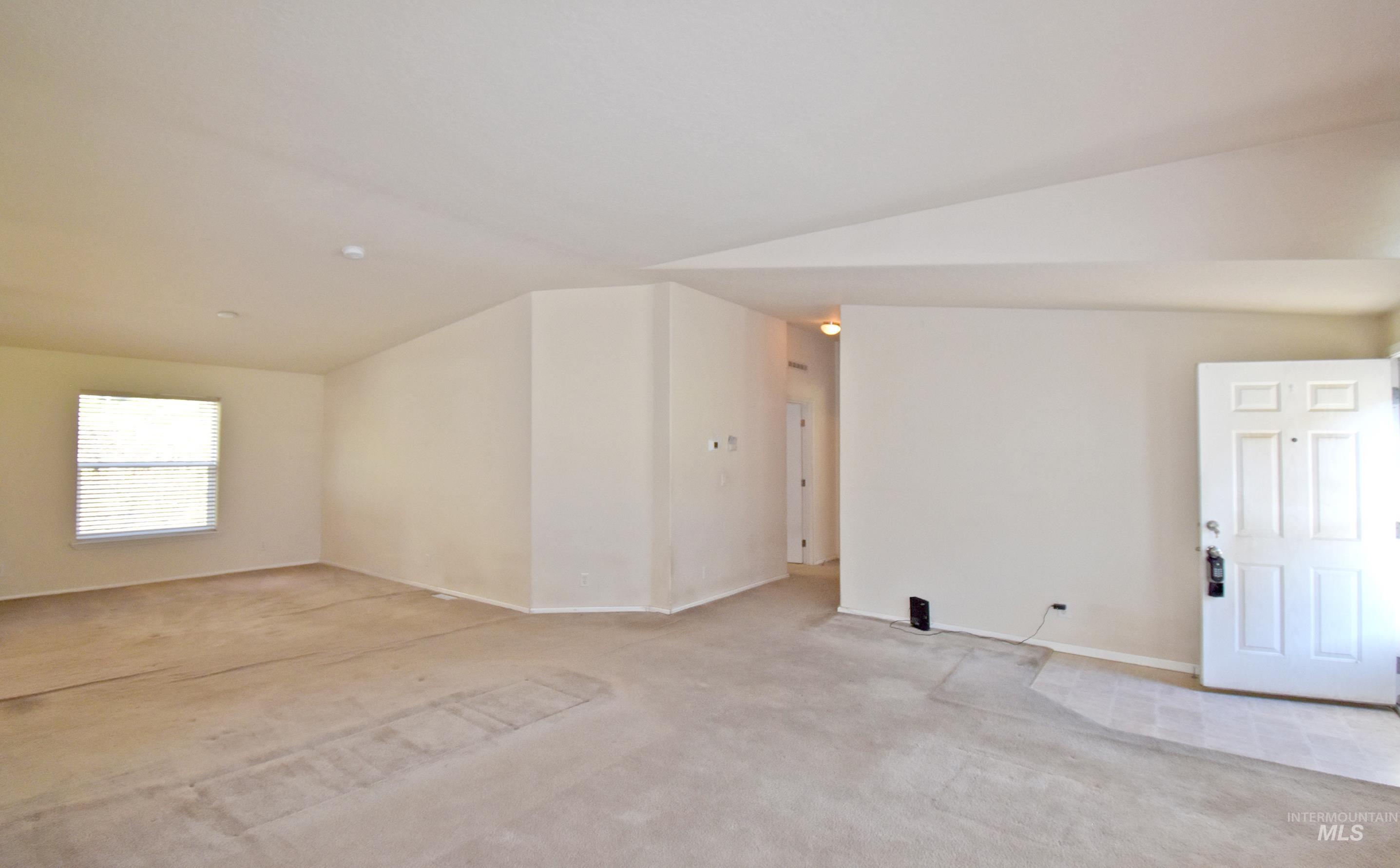 16186 Snake River Road Property Photo 27