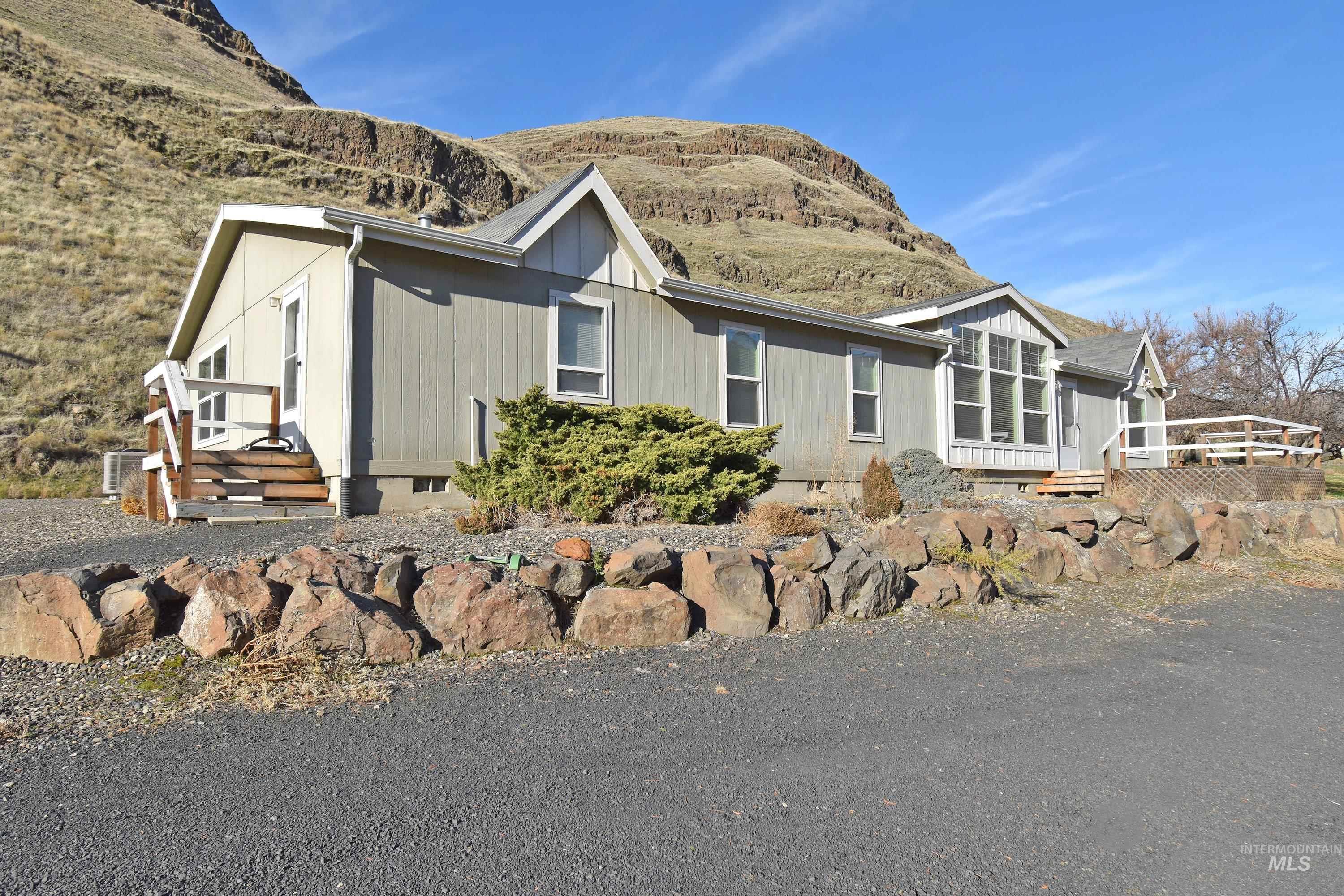 16186 Snake River Road Property Photo 35