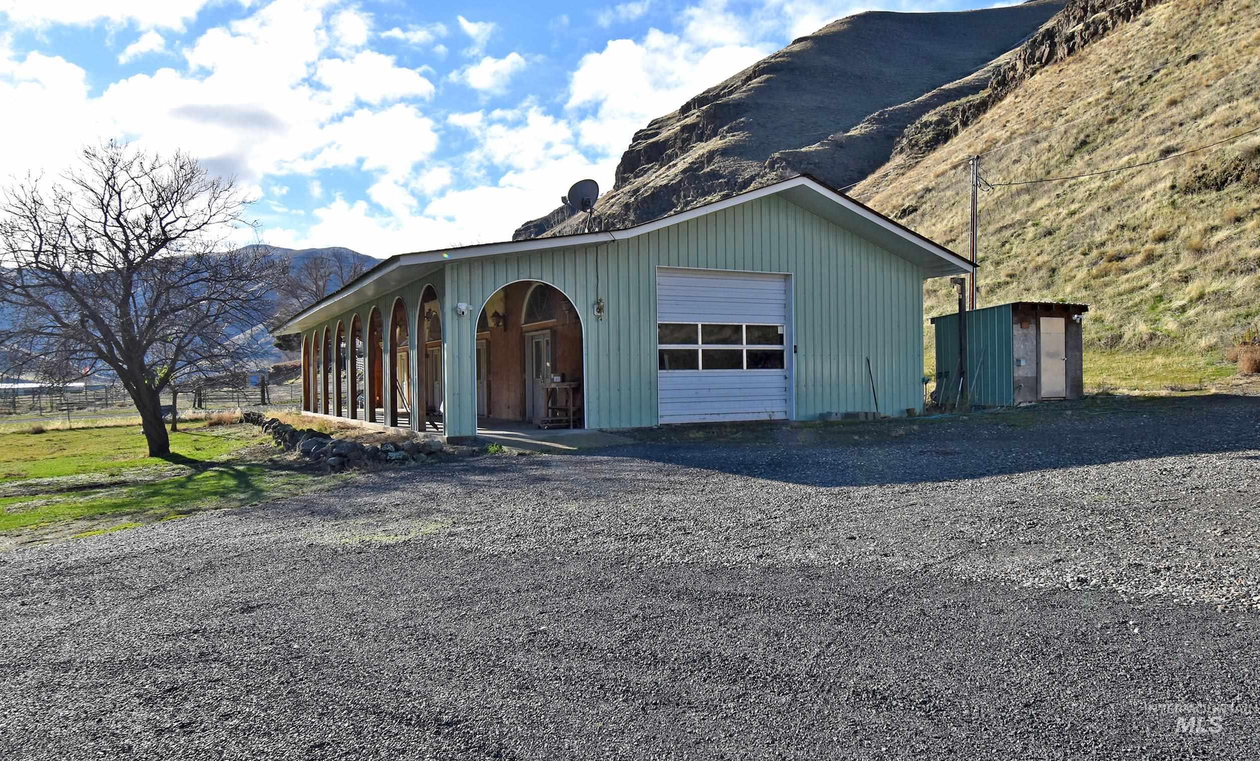 16186 Snake River Road Property Photo 41