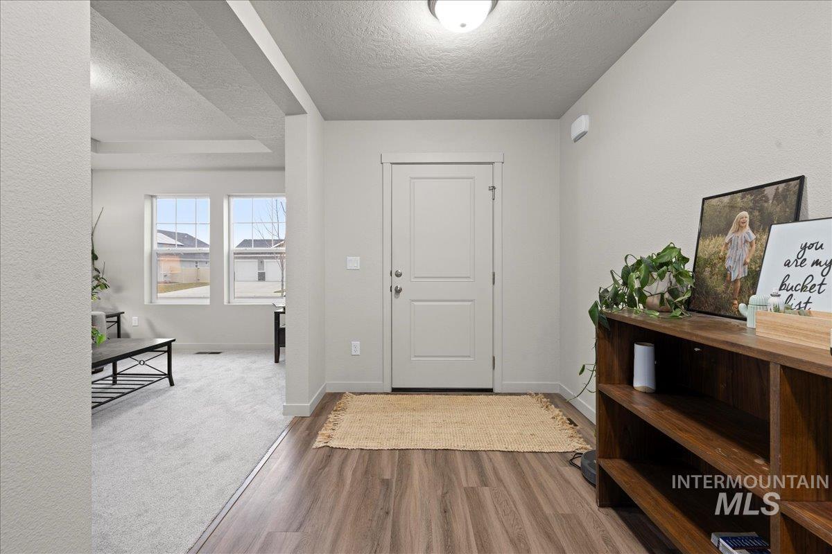 4065 E Eagle Ridge Drive Property Photo 3