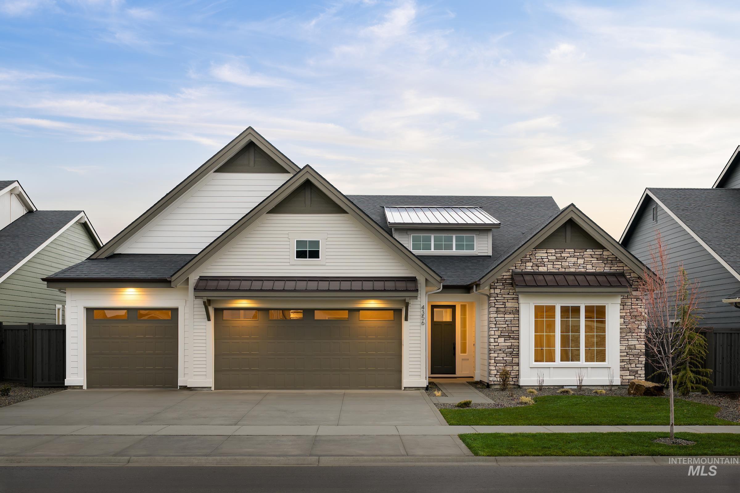 4356 N Madden Way Property Photo 1