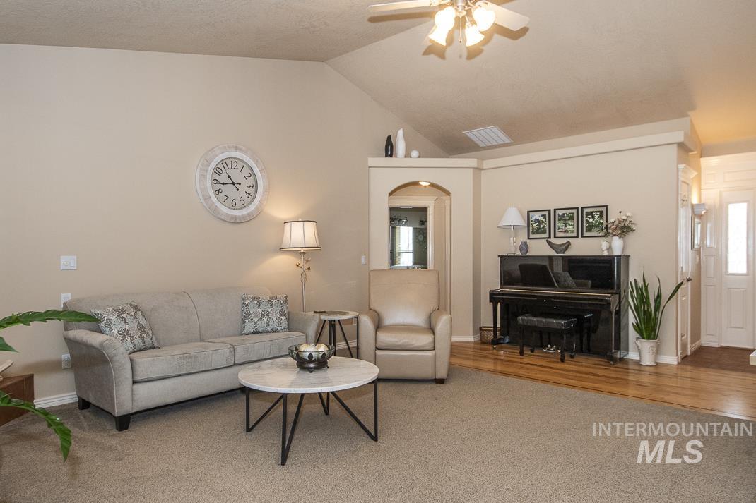 15697 Cupid Dr. Property Photo 8