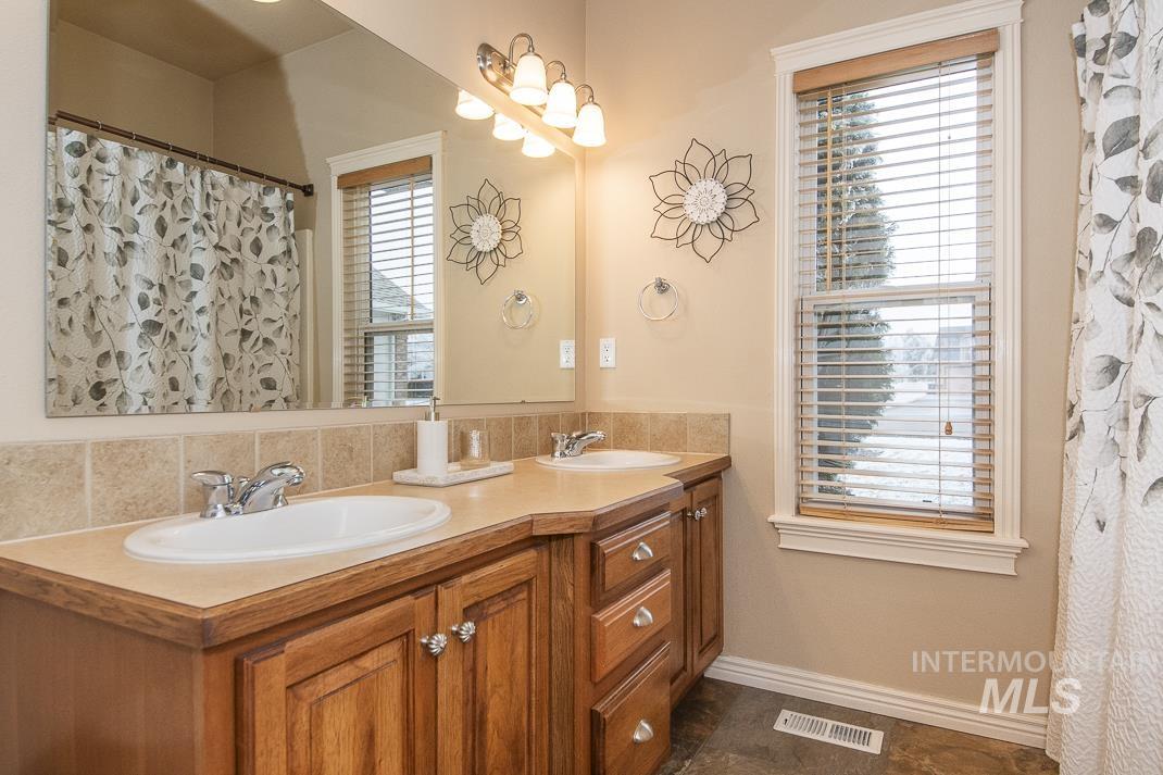15697 Cupid Dr. Property Photo 20