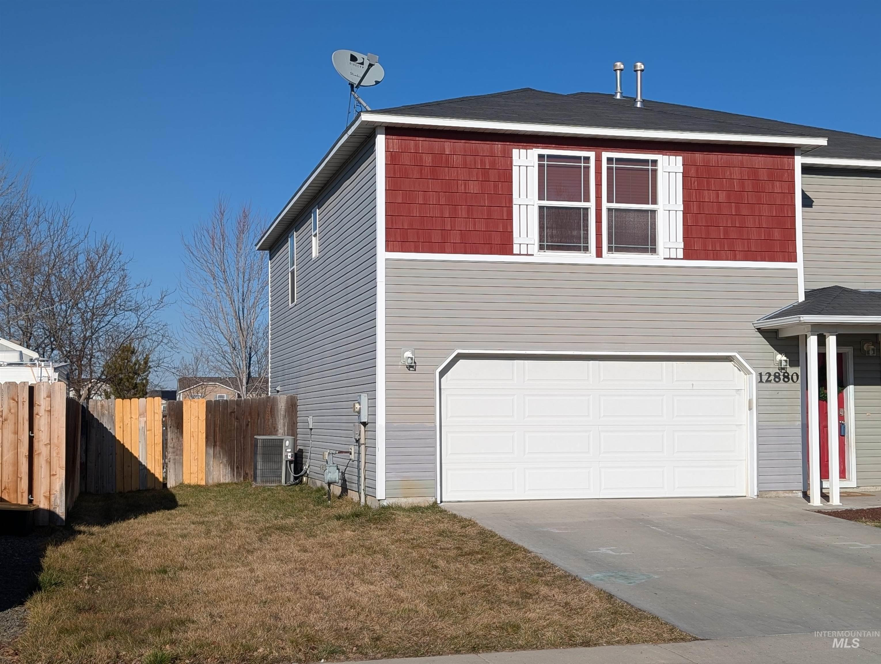 12880 Adelaide St Property Photo 2