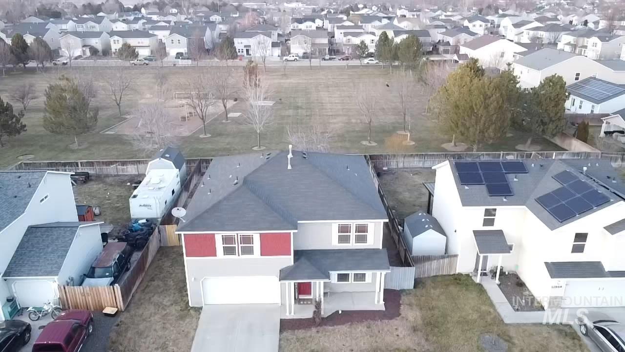 12880 Adelaide St Property Photo 3