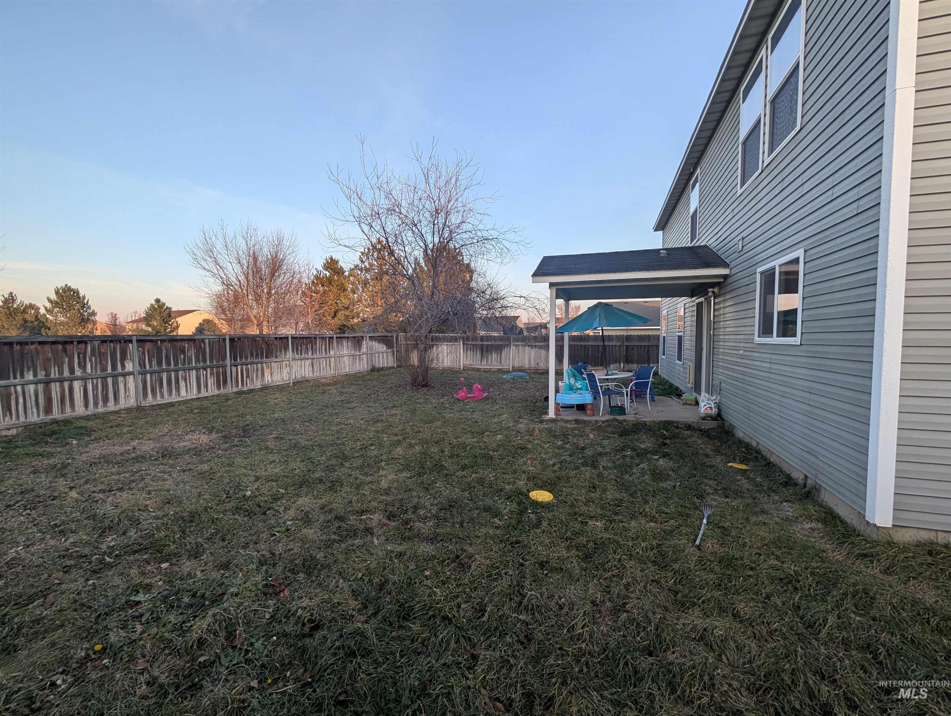 12880 Adelaide St Property Photo 29