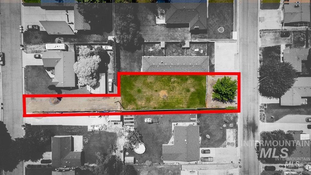 000 College Ave Property Photo 1