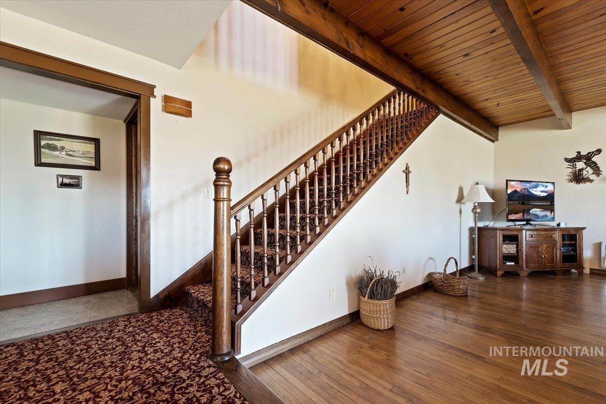 6926 Highway 44 Property Photo 7