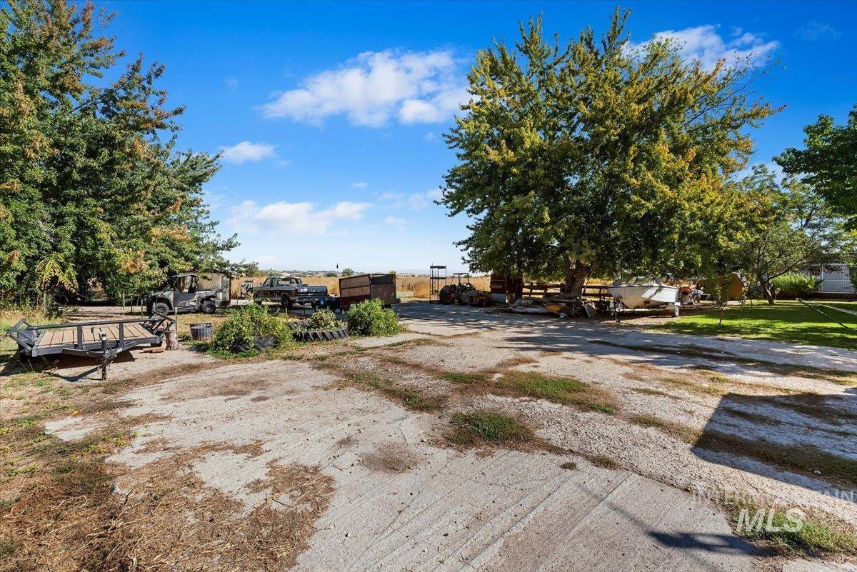 6926 Highway 44 Property Photo 34