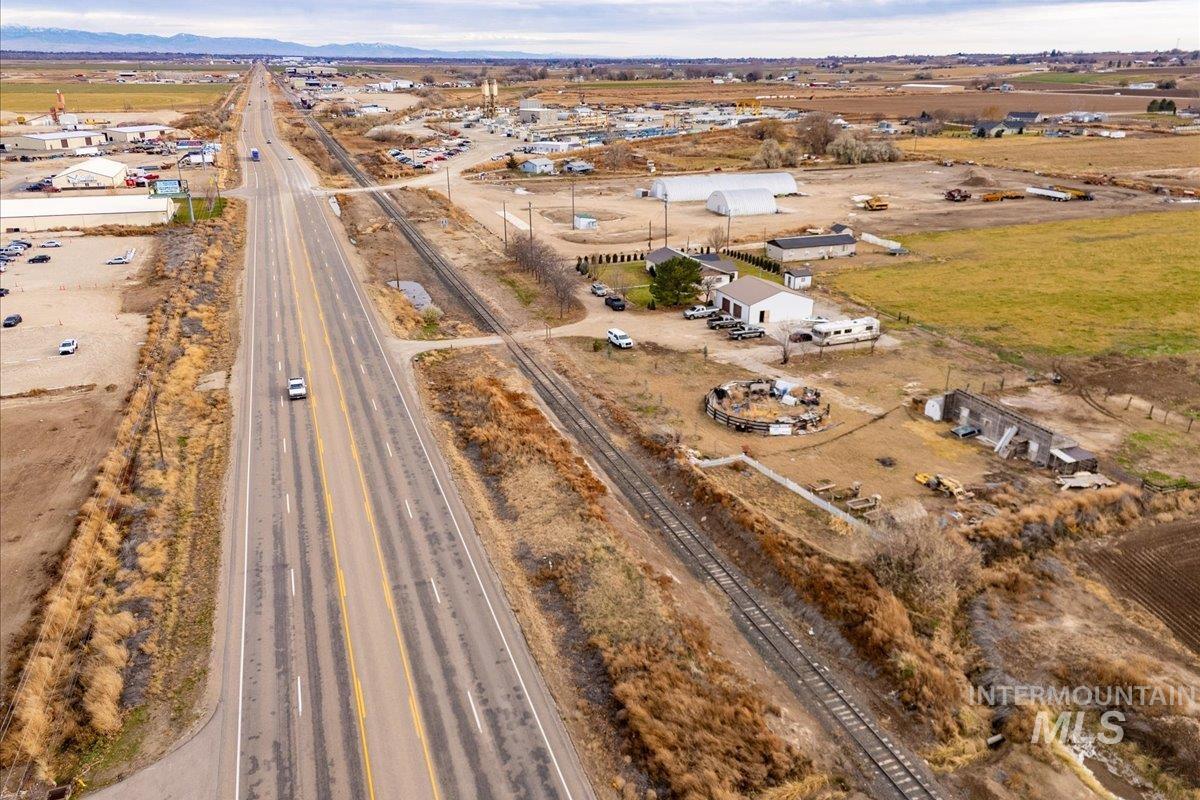 20201 Simplot Blvd Property Photo 5
