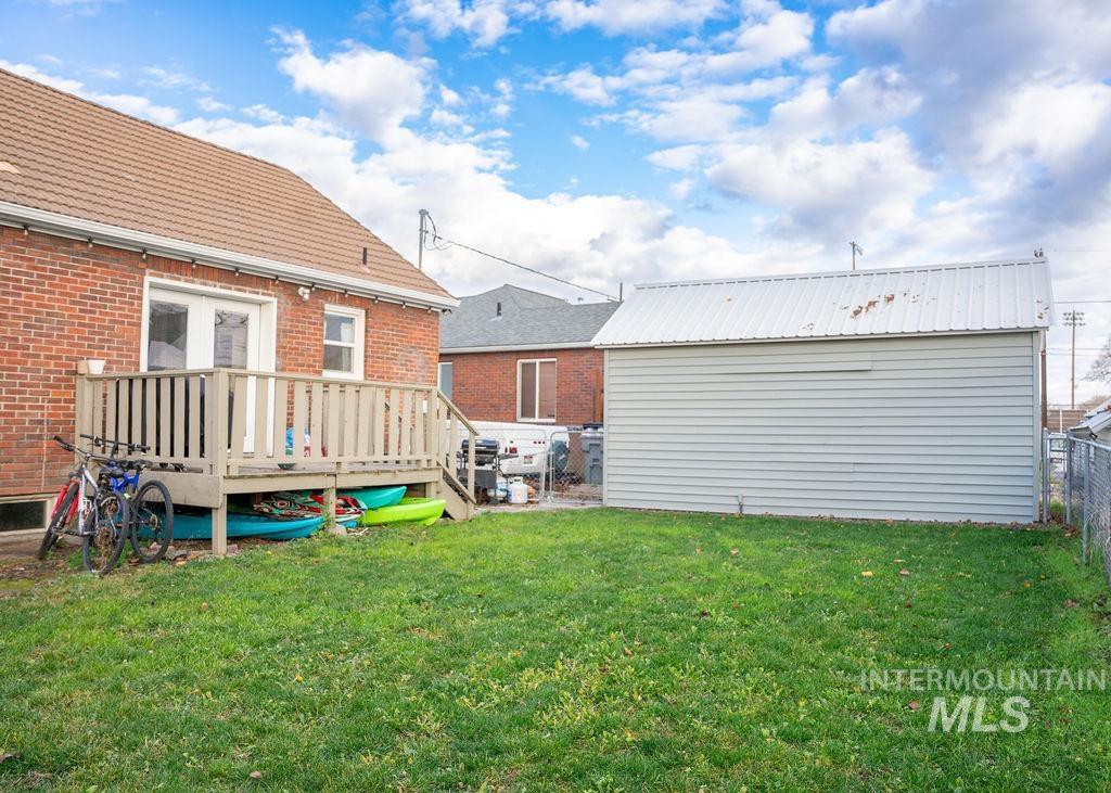 1324 11th Avenue Property Photo 21